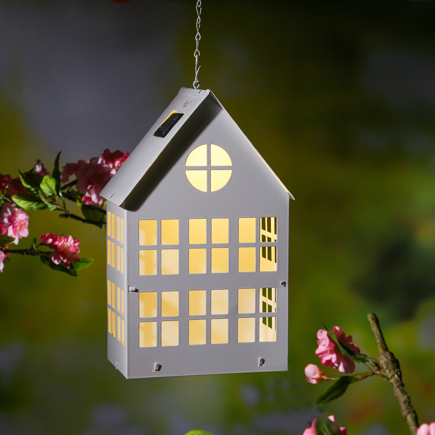 LED Solar Haus - Lichthaus - DIY  Laterne - warmweiße LED - Dämmerungssensor - H: 28cm - weiß