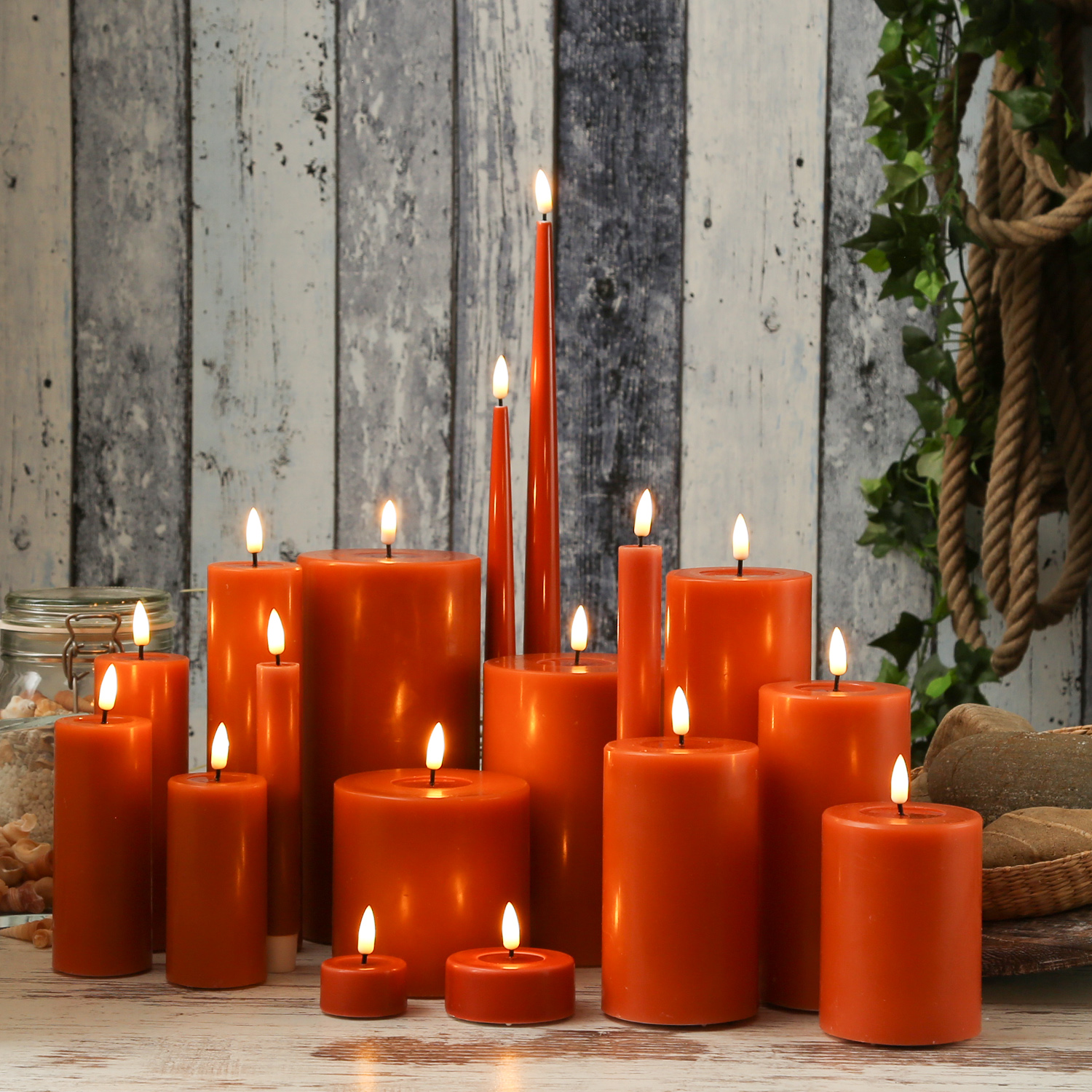 LED Stabkerzen ELLA - Echtwachs - realistische 3D Flamme - H: 38cm - orange - 2 Stück
