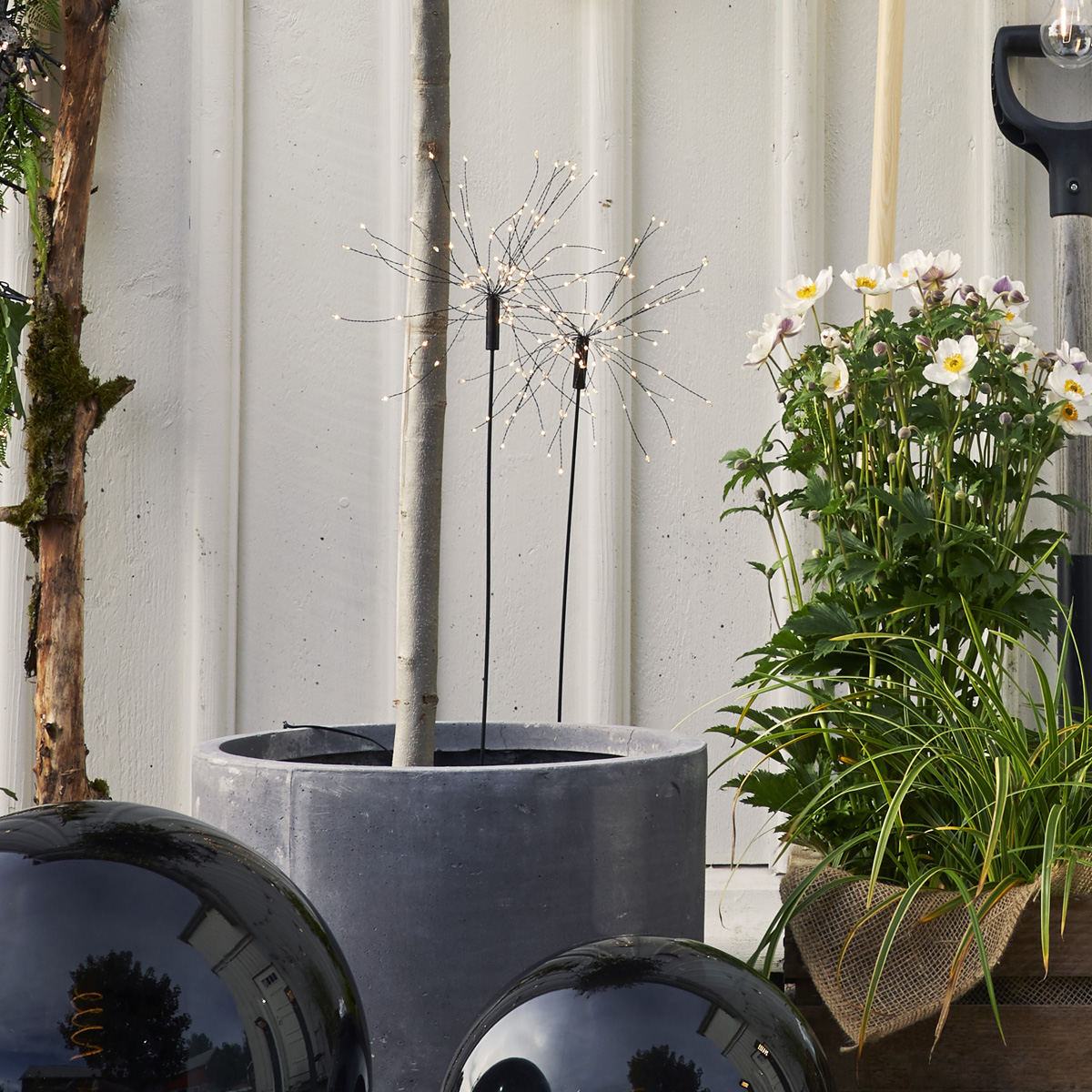 LED Dekostab "Firework" - H: 110cm - 160 kleine warmweiße LED - inkl. Trafo - outdoor - schwarz