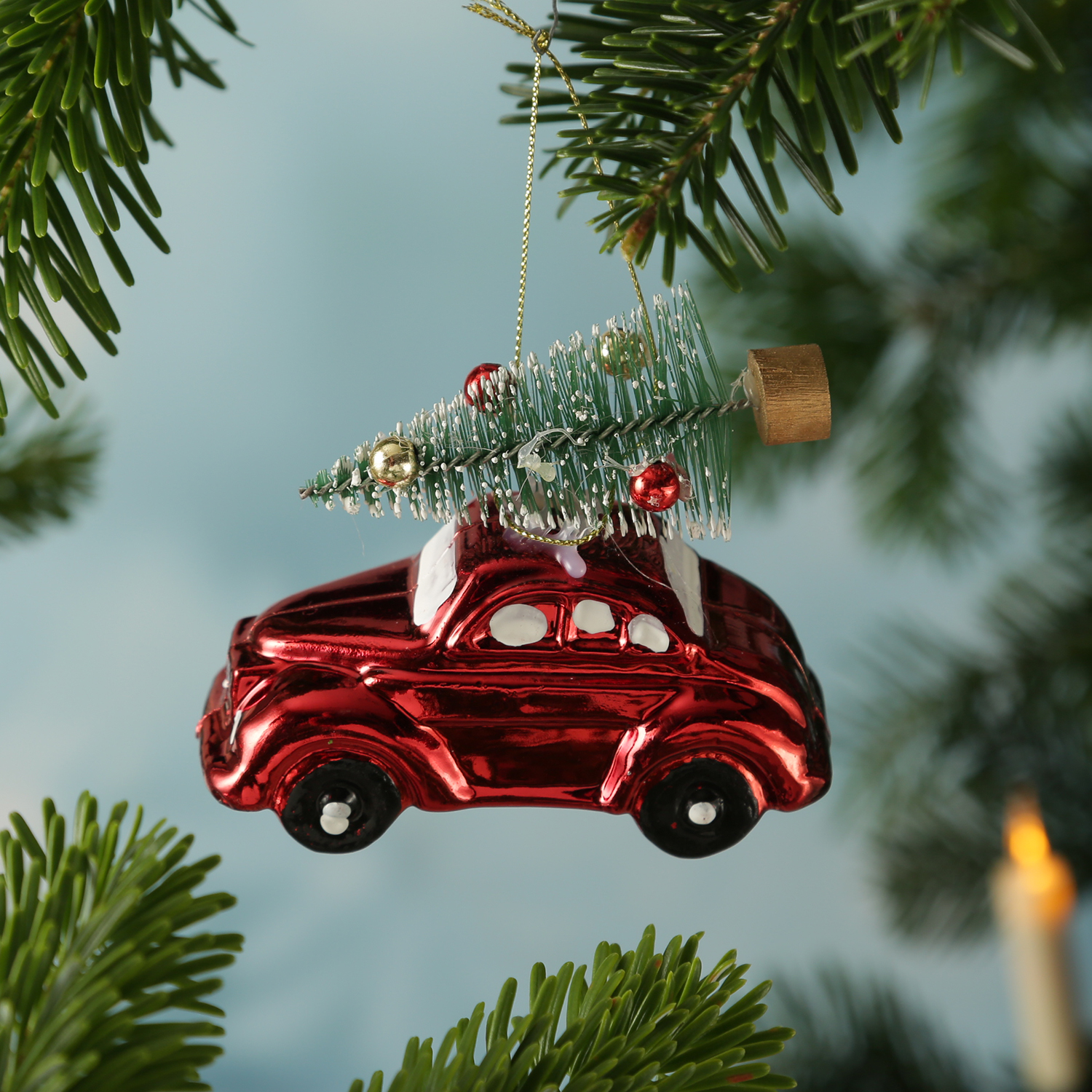 Weihnachtsbaumschmuck Mini Autos mit Weihnachtsbaum - bruchfest - H: 9cm - 3er Set - rot