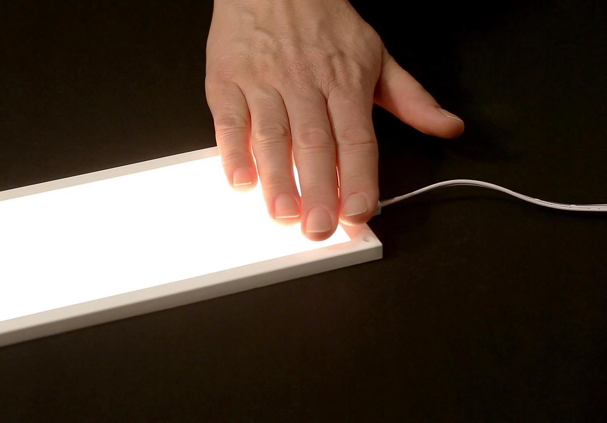 LED Flat Panel "Integra" - 4000 K - 51 neutralweiße LED - 270lm - 110° - Bewegungssensor