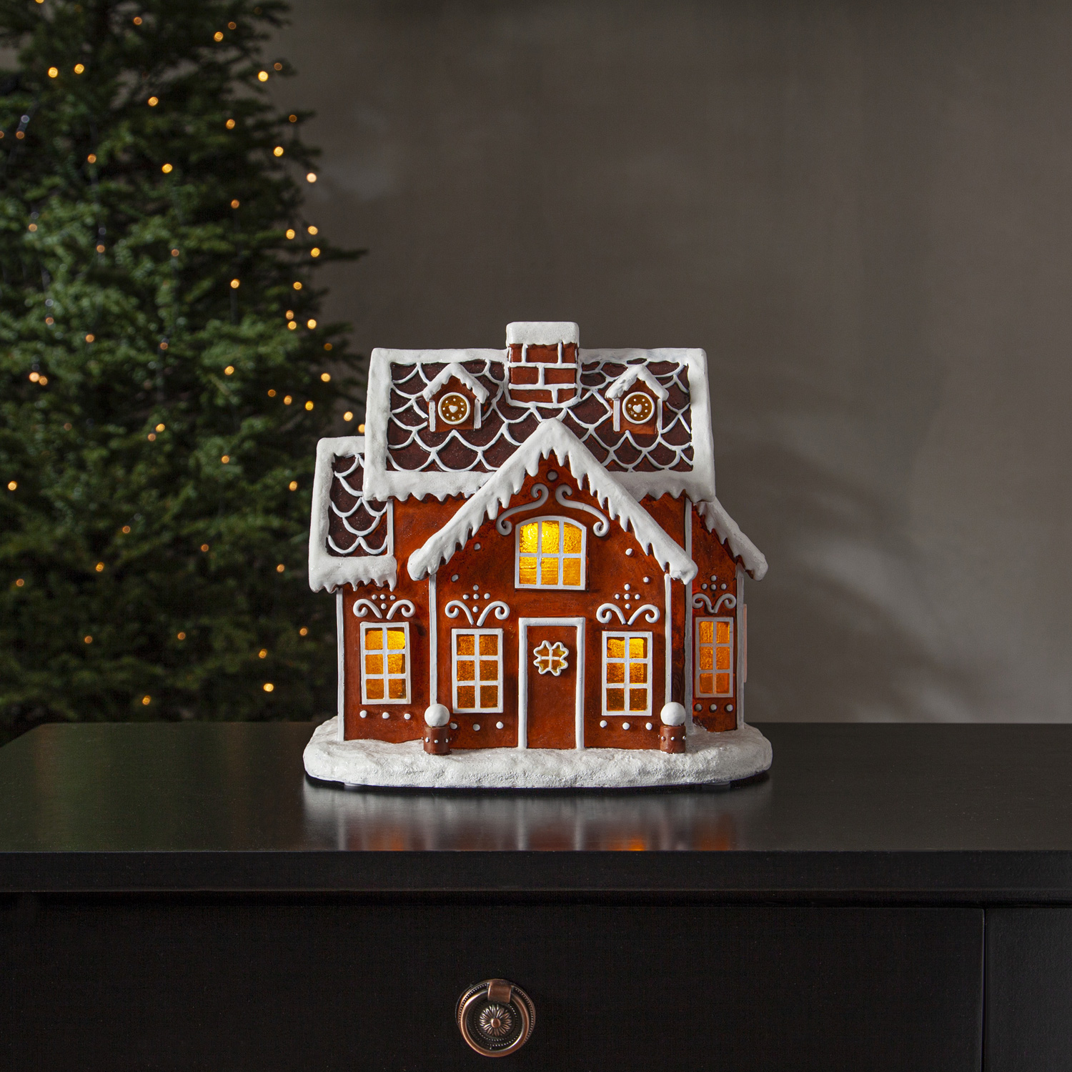 LED Lebkuchenhaus - 3 warmweiße LED - H: 24,5cm - Timer - Batterie oder Trafo - braun