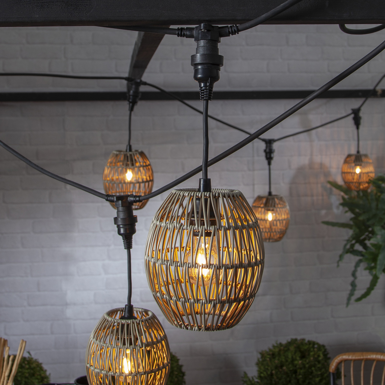 Verlängerung für E27-Fassungen für Lichterkette - L: 22cm - 1 Stück - outdoor - schwarz