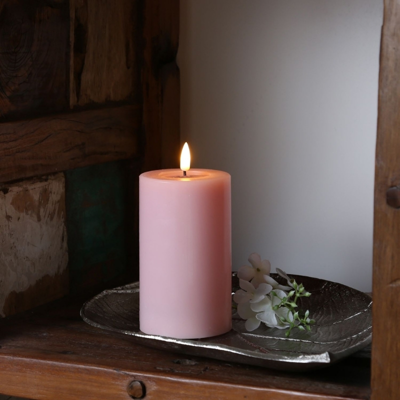 LED Echtwachkerze rosa