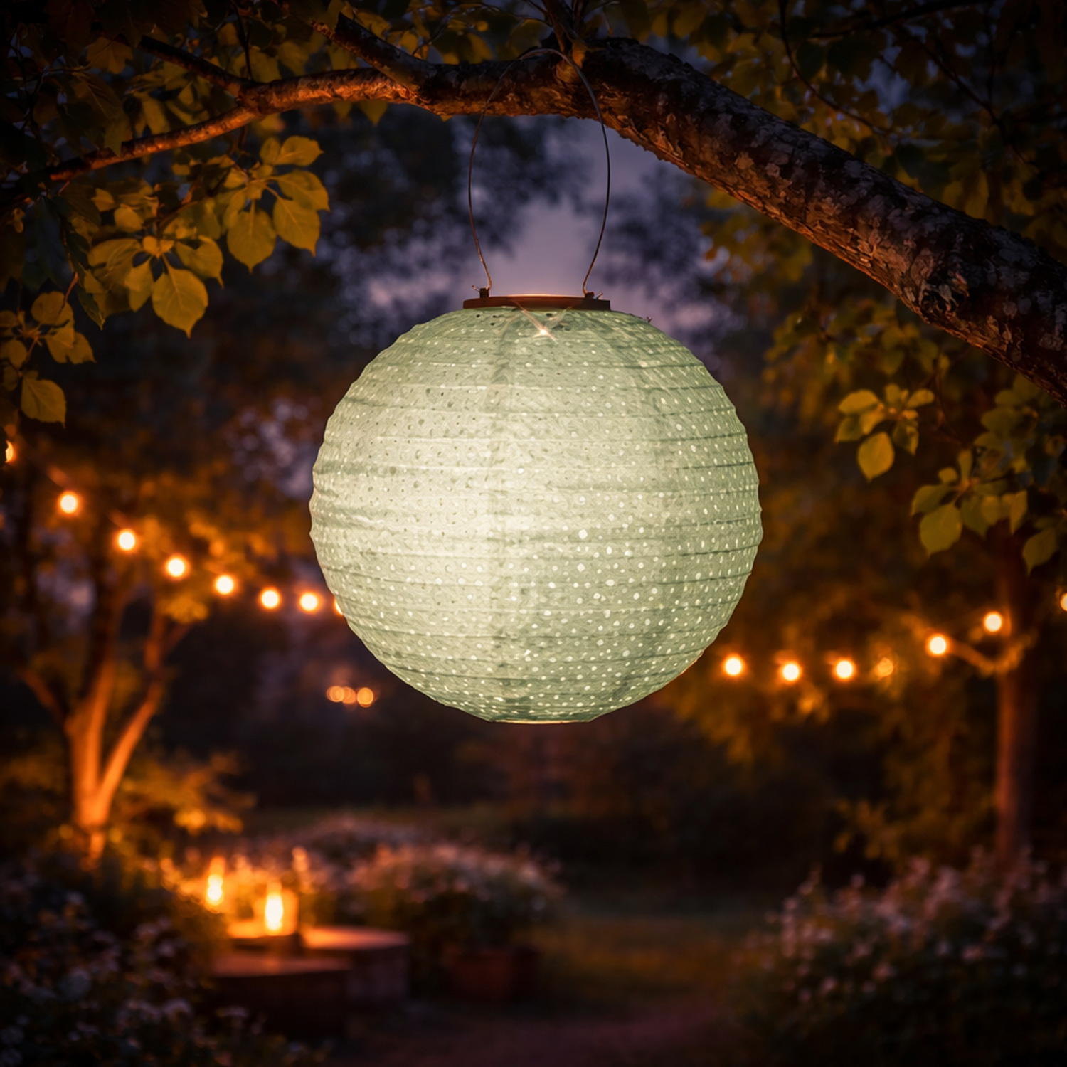 LED Solar Lampion - mit Blumenmuster - warmweiße LED - H: 25cm - D: 25cm - Lichtsensor - salbeigrün