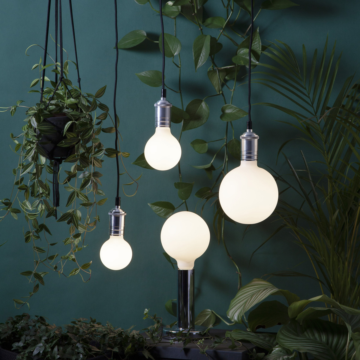 LED DEKO Leuchtmittel G95 - OPAL - soft-touch - E27 - D: 95mm - 5W - 2600K - 400lm - dimmbar