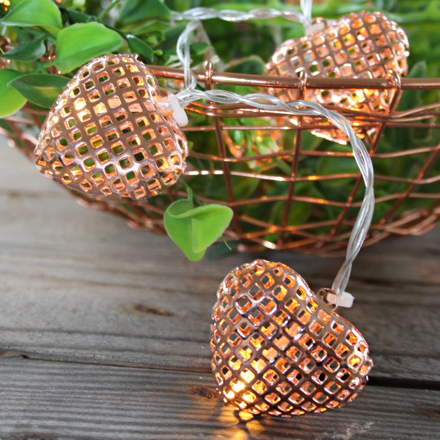 LED Lichterkette Herzen - 12 rosa Herzen - L: 1,65m - Batteriebetrieb
