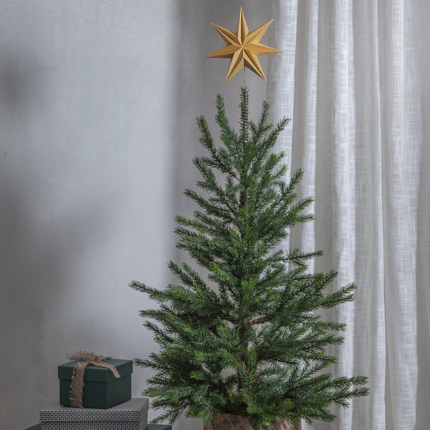 LED Baumspitze Papierstern Isa - 7-zackig - H: 33cm - D: 21cm - gold