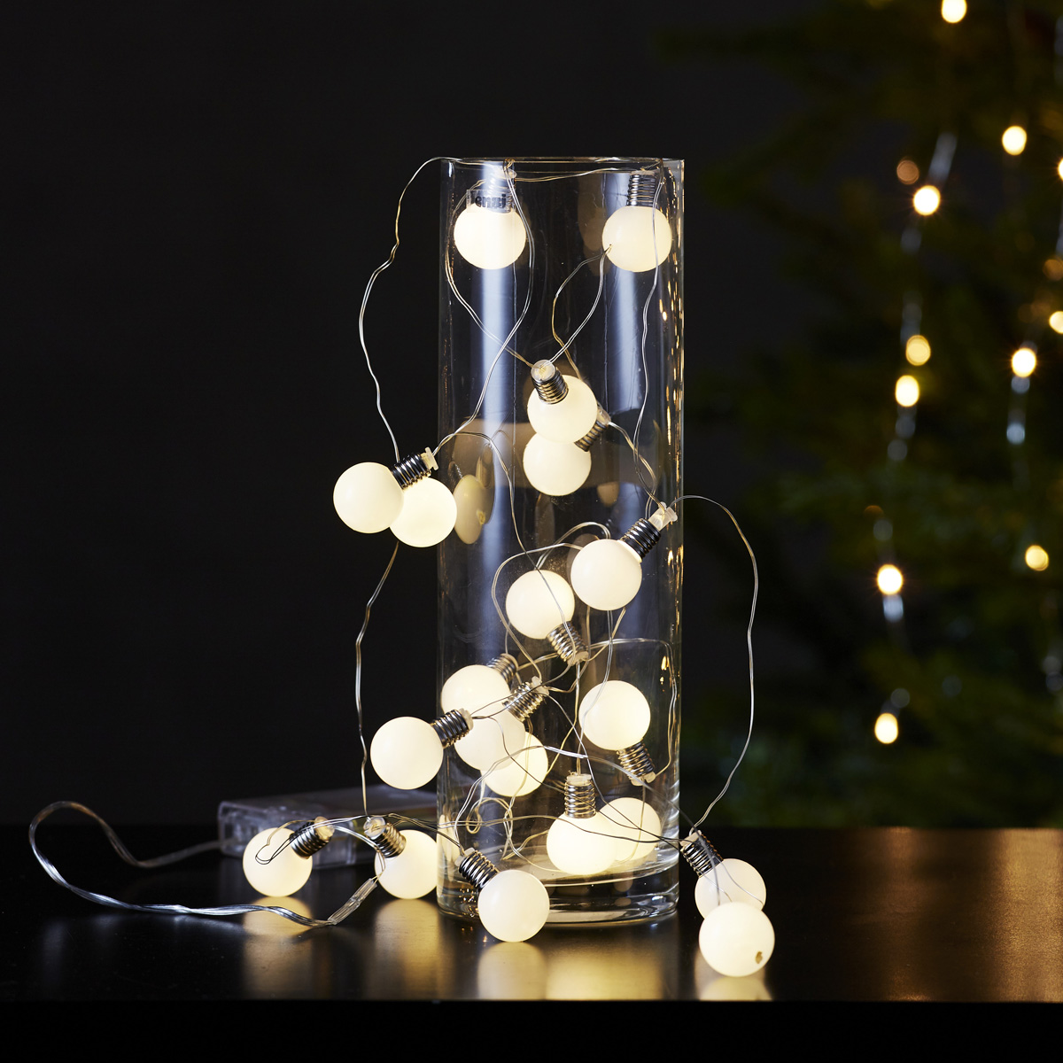 LED Lichterkette "Mini Glow" - 20 kleine Kugeln mit warmweißer LED - L: 3m - Batterie - Timer
