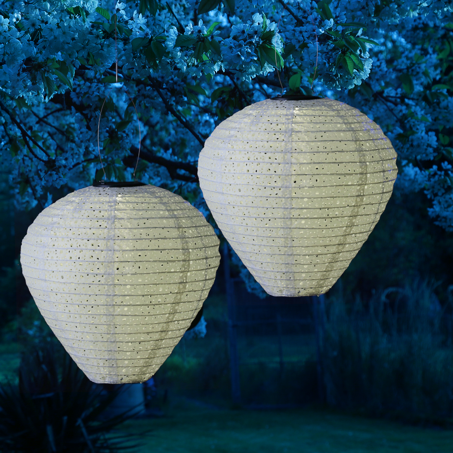 LED Solar Lampion Ballon - Blumenmuster - warmweiß - H: 30cm - D:30cm - Lichtsensor - weiß - 2 Stück