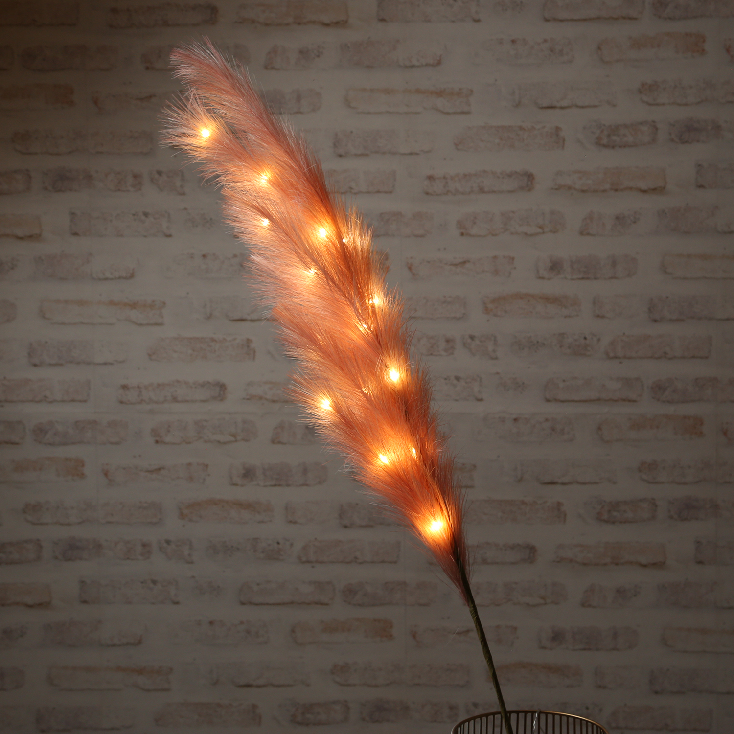 LED Zweig Federbüschel - Pampasgras - 15 warmweiße LED - H: 118cm - Timer - für Innen - rosa
