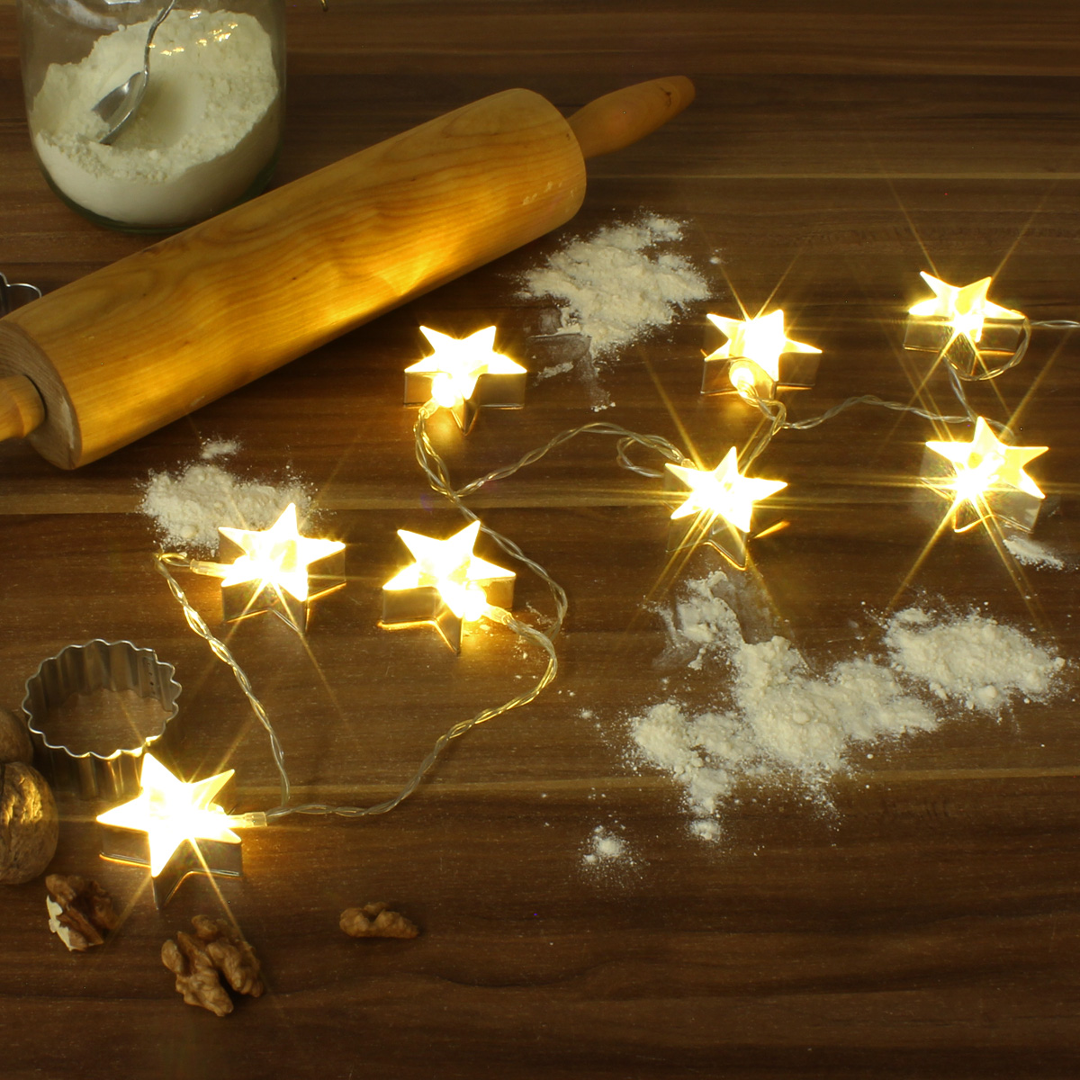 LED Lichterkette Backförmchen goldene Sterne - 8 warmweiße LED - Batteriebetrieb - L: 1,4m - gold