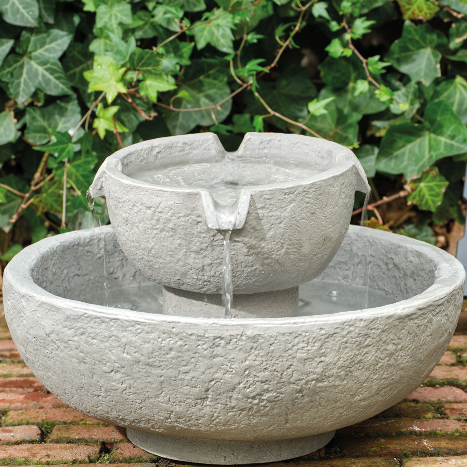 LED Solar Brunnen - Gartenbrunnen - GRC Beton - 6 warmweiße LED - D: 43cm - grau