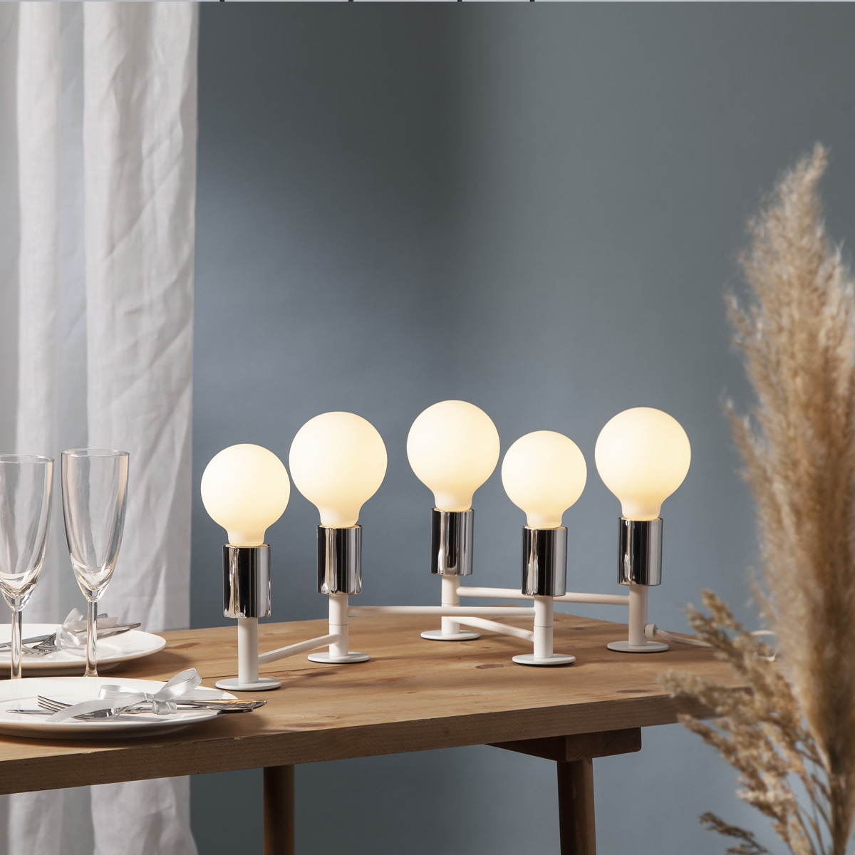LED DEKO Leuchtmittel G95 - OPAL - soft-touch - E27 - D: 95mm - 5W - 2600K - 400lm - dimmbar