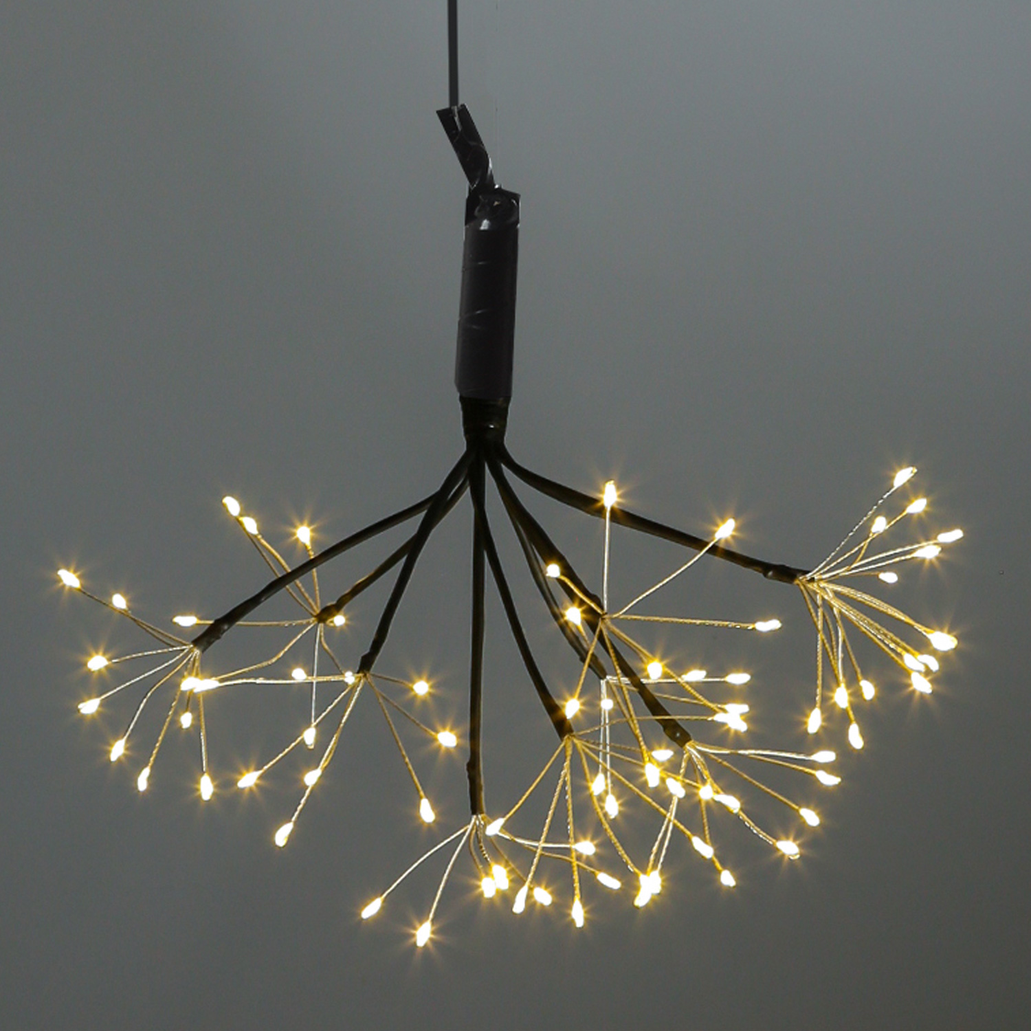 LED Feuewerk Leuchte - Polarsterne - Pusteblume - 240LED - hängend - 8Funkt./Fernb.- 3er Set schwarz