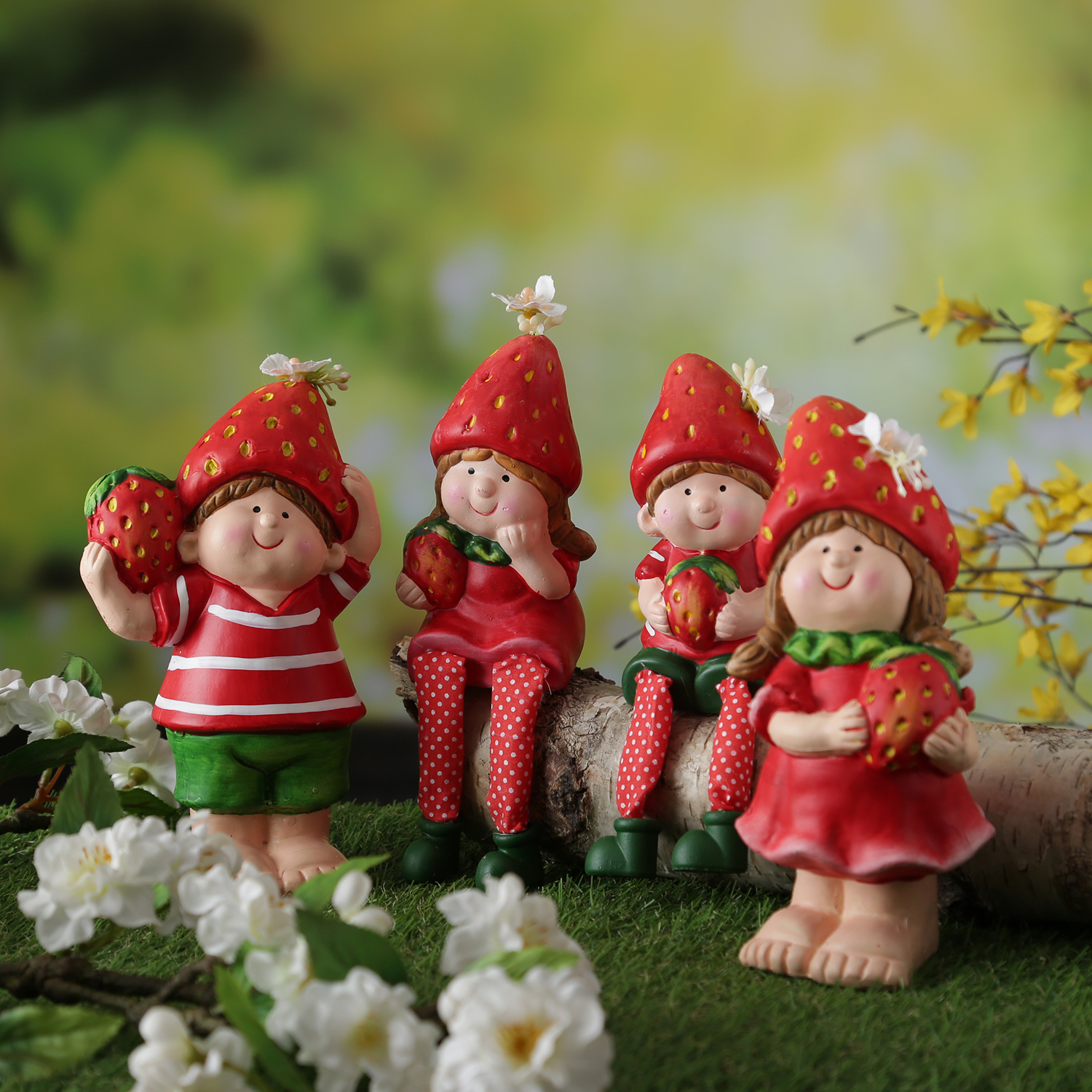 Dekofigur Erdbeerjunge Fritz - niedliche Gartenfigur mit Erdbeere - Keramik - H: 18,5cm - rot Dekofigur Erdbeerjunge Fritz - niedliche Gartenfigur mit Erdbeere - Keramik - H: 18,5cm - rot