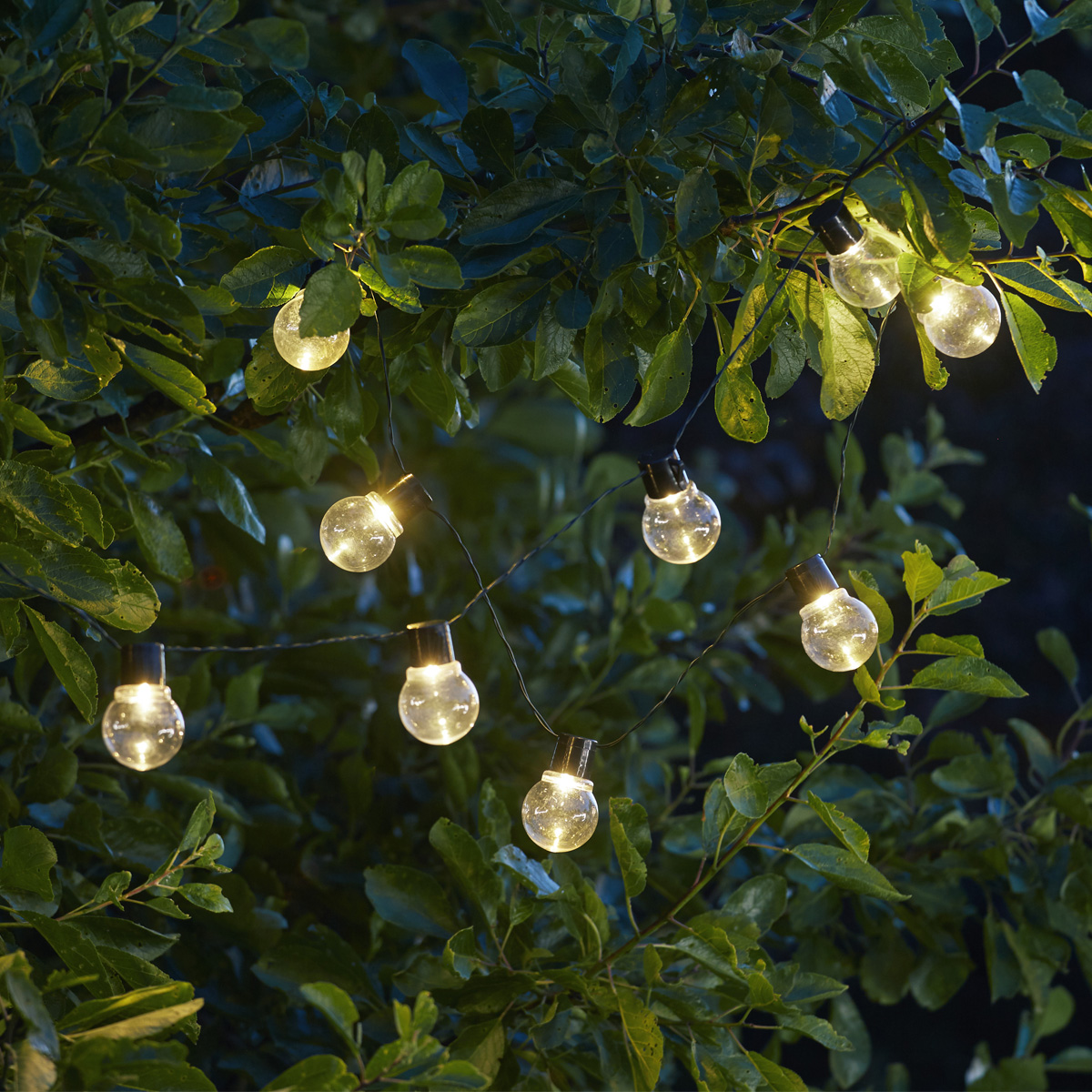 LED Lichterkette PARTAJ - Solar - 10 warmweiße LED - L: 180cm - Lichtsensor - outdoor - klar