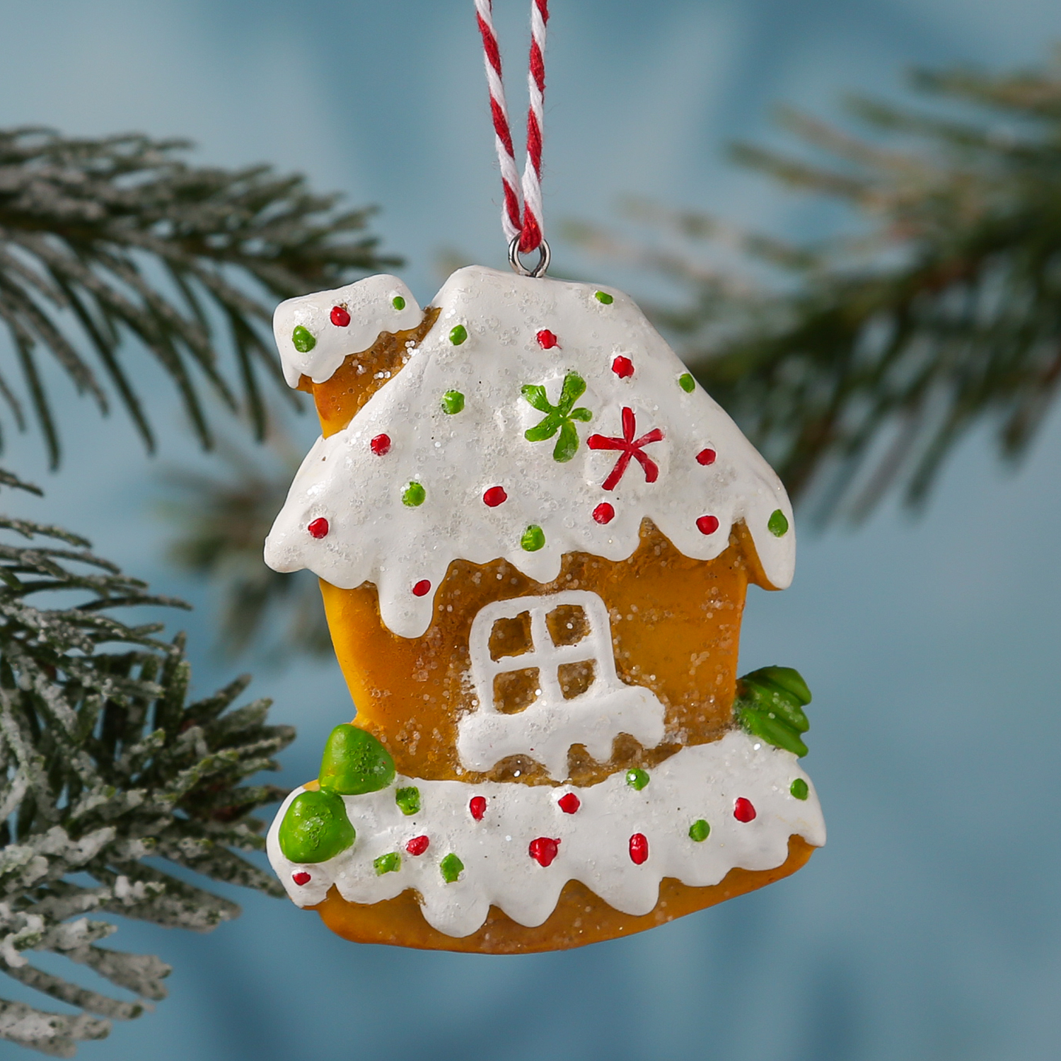 Weihnachtsbaumschmuck LEBKUCHENHAUS - Polyresin - inkl. Aufhänger - matt - H: 9cm - braun