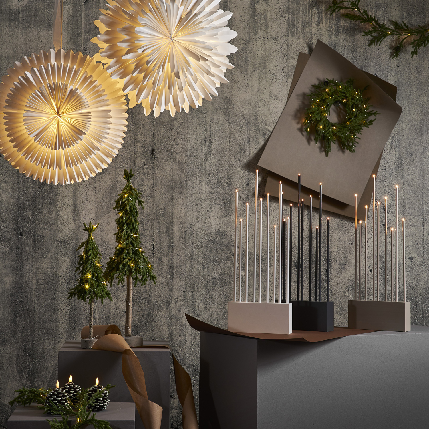 LED Tannenbaum Lummer - stehend - Tischbaum - 20 warmweiße LED - H: 65cm - Batteriebetrieb - grün