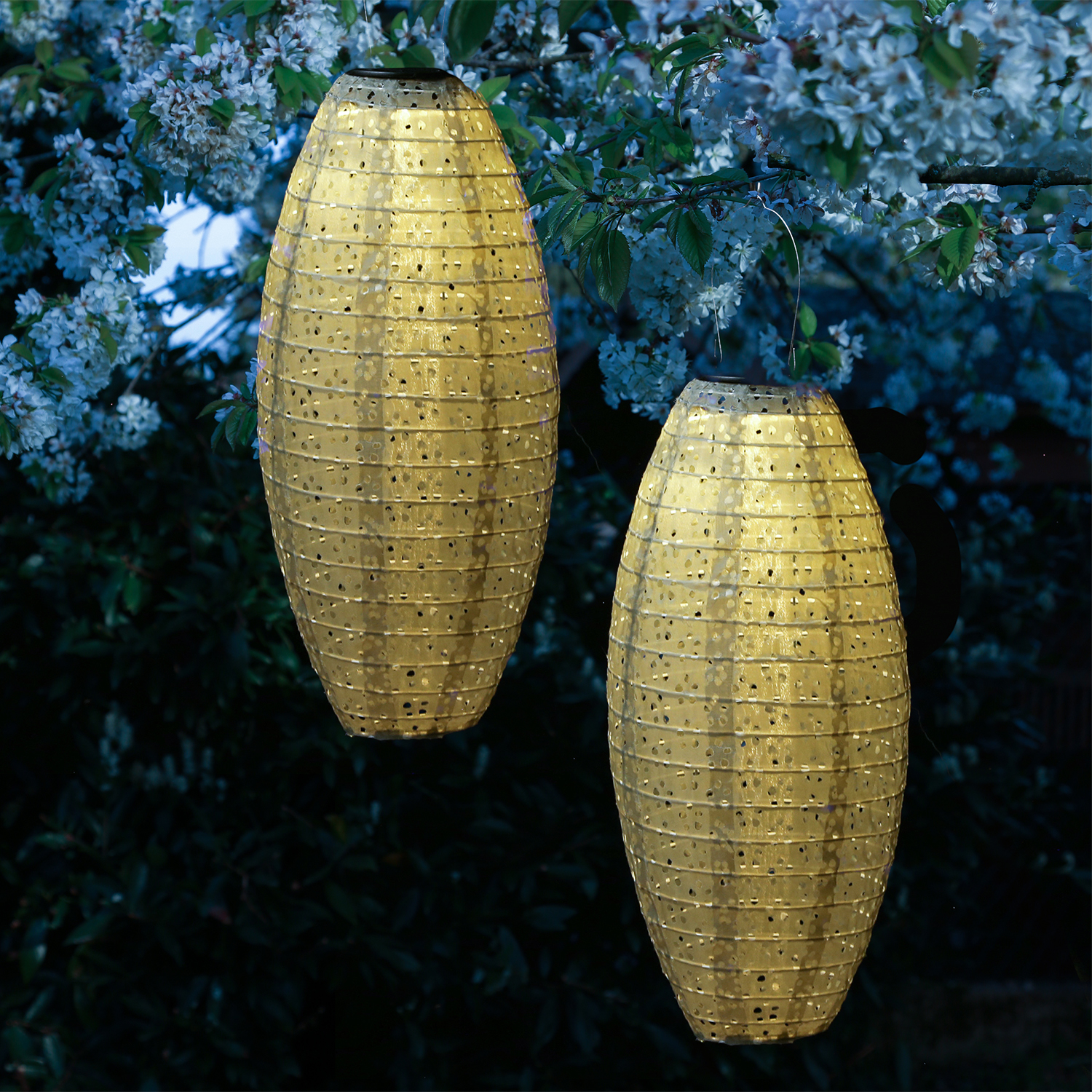 LED Solar Lampions oval - mit Blumenmuster - warmweiß - H: 40cm - Lichtsensor - beige - 2 Stück