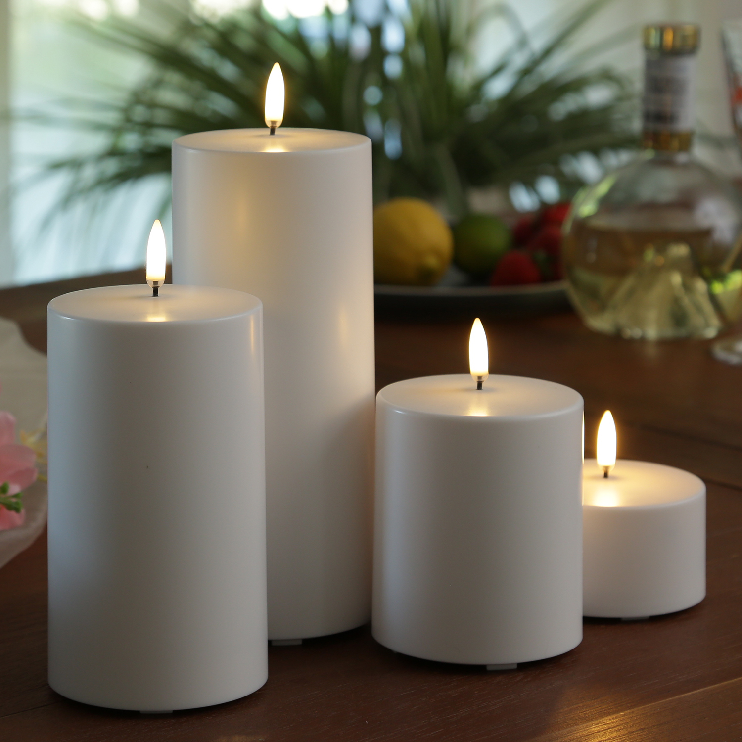 LED Kerze THEA - Kunststoff - Timer - H 10cm - D 84cm - bis zu 2500 Std.  - für Außen - weiß