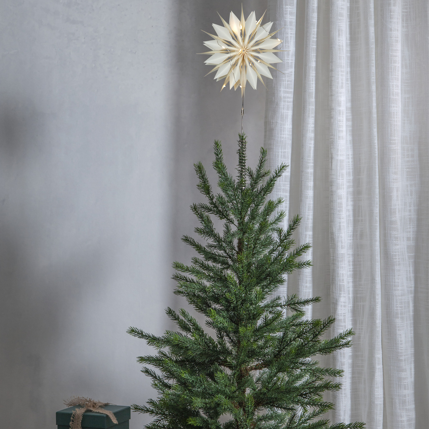 LED Baumspitze Papierstern MELLI -  10 warmweiße LED - H: 43cm - D: 20cm - Timer - Batterie - weiß