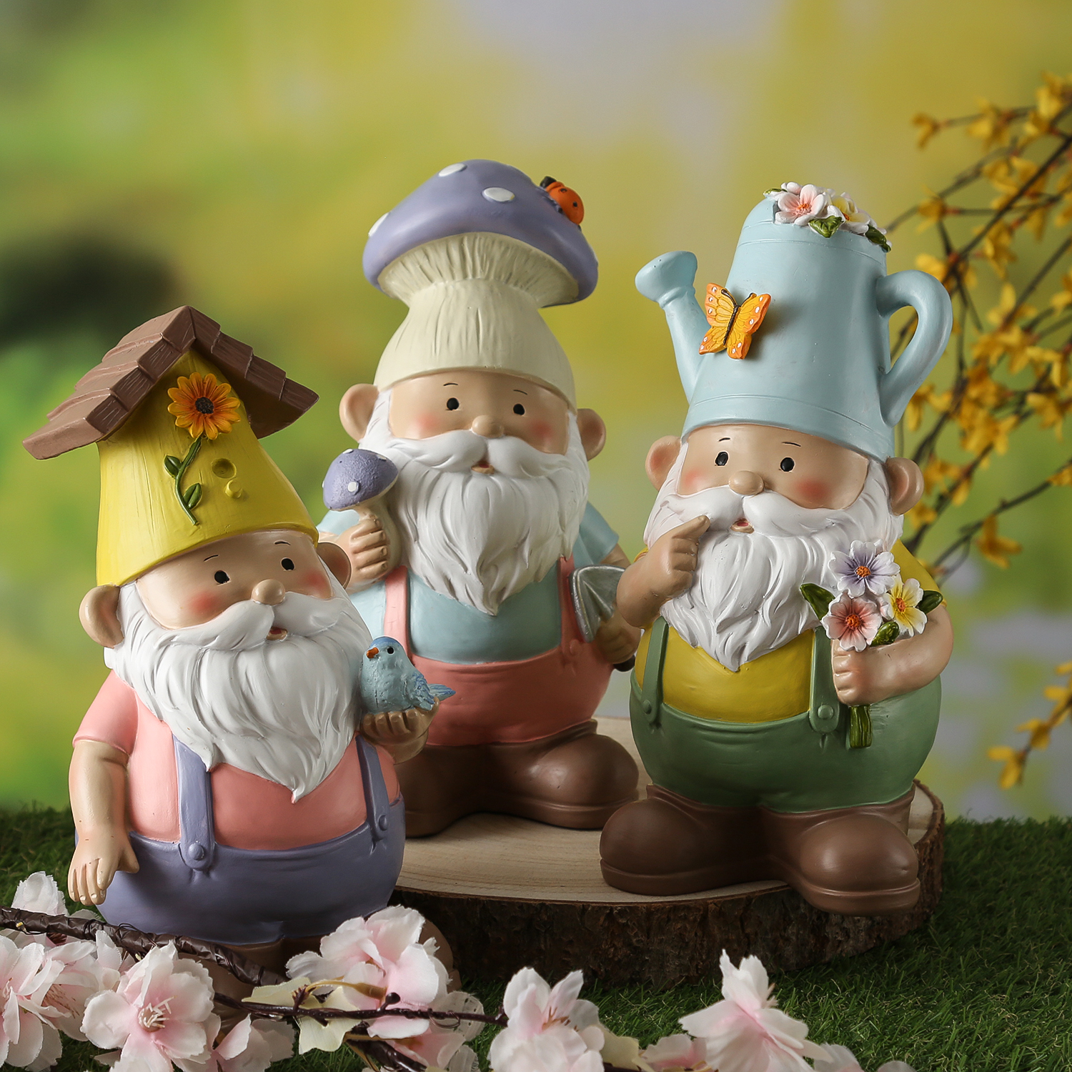 Gartenzwerg mit Fliegenpilz-Mütze - Zwerg mit Schaufel  - Gartenfigur aus Polyresin - H: 24,5cm