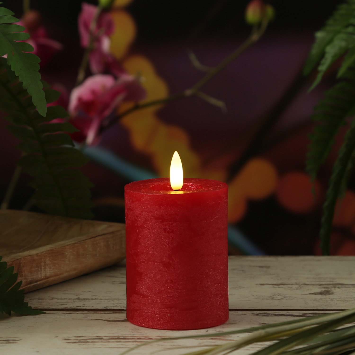 LED Kerze LINA - Rustik-Optik - Echtwachs - 3D Flamme - H: 11cm - D: 7cm - Batterie - Timer - rot