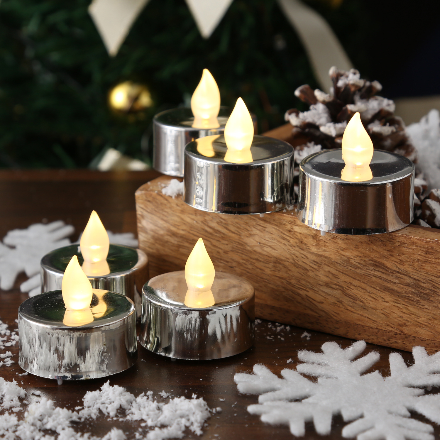 LED Teelicht - warmweiße flackernde Flamme - Batteriebetrieb - D: 3,8cm - silber - 6er Set