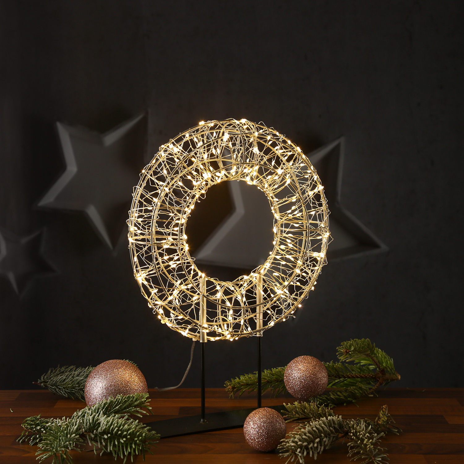 LED Kranz - Leuchtkranz stehend - 300 warmweiße LED - H: 38cm - Timer - für Innen/Außen