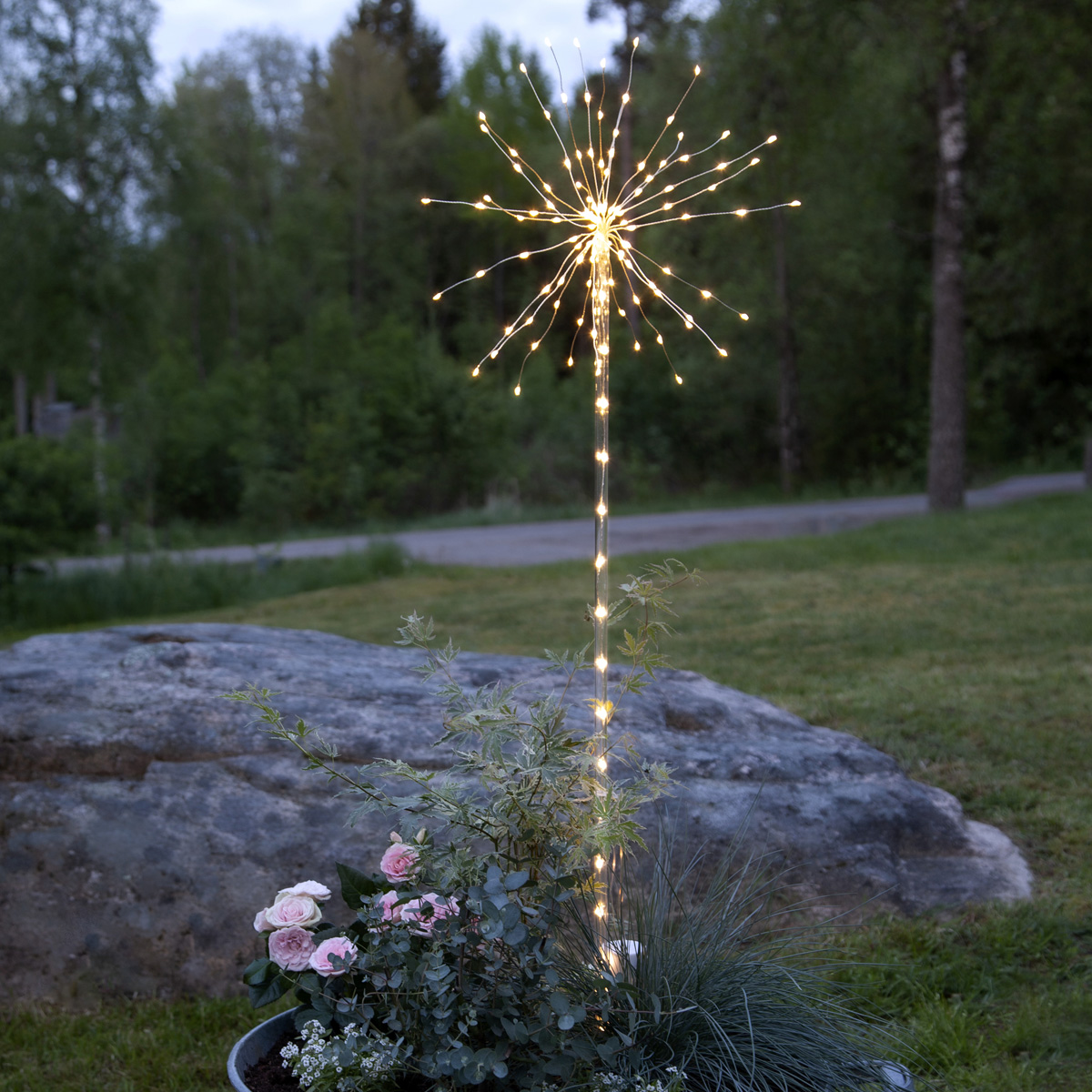 LED Dekostab "Firework" - H: 100cm - 152 warmweiße LED - Batteriebetrieb - 8 Funktionen - outdoor LED Dekostab "Firework" - H: 100cm - 152 warmweiße LED - Batteriebetrieb - 8 Funktionen - outdoor