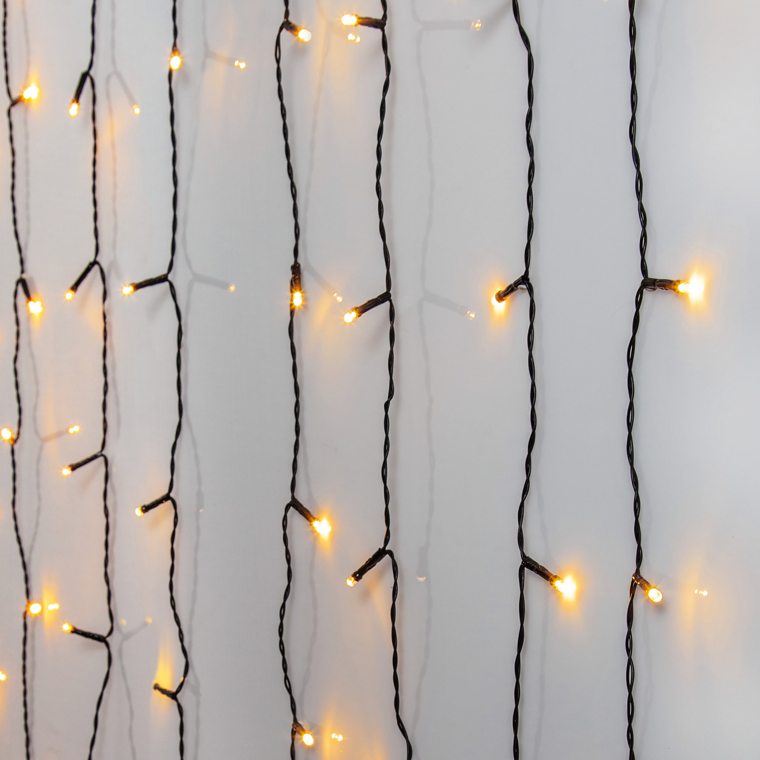 LED Lichtvorhang - Serie LED - outdoor - 80 ultra warmweiße LED - L: 1,3m, H: 1,3m - schwarzes Kabel