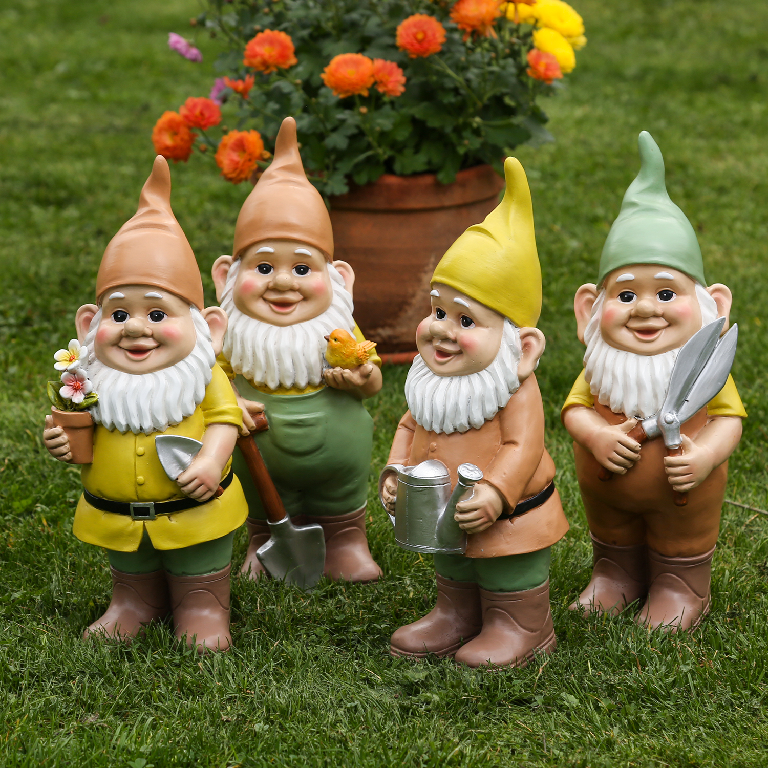 Gartenzwerg SKALLI - Zwerg mit Gartenschere - Dekofigur - Polyresin - H: 29cm - bunt