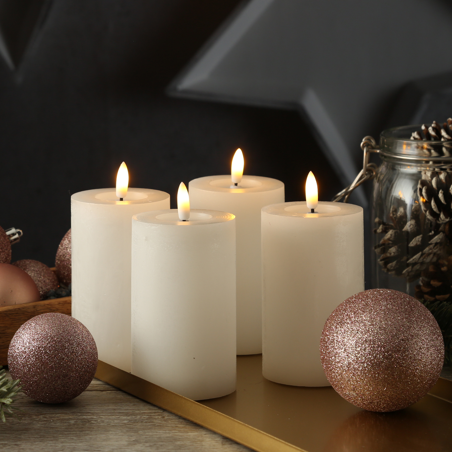 LED Kerzenset LINA - Rustik-Optik - Echtwachs - H: 11cm - D: 7cm - Timer - weiß - 4er Set