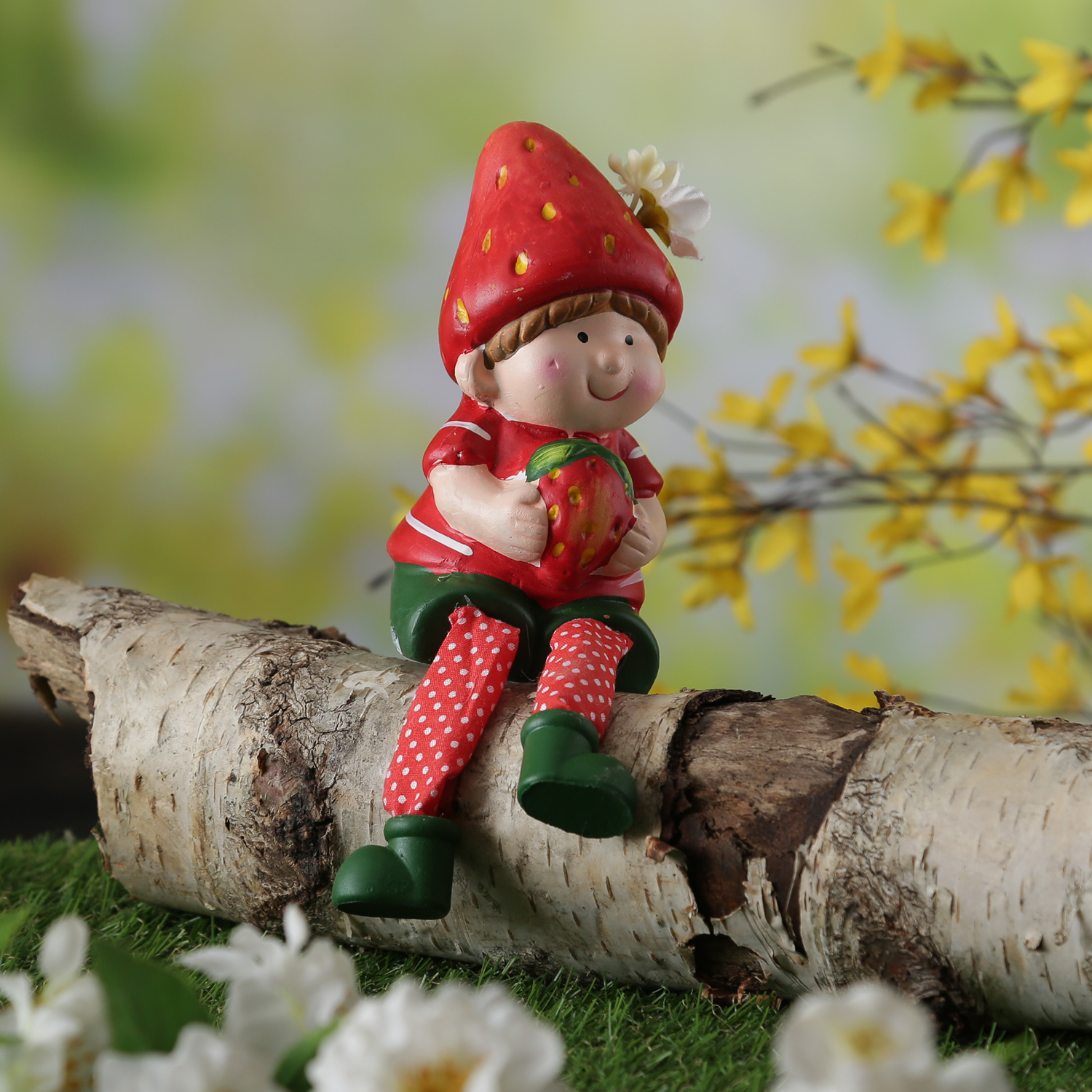 Kantenhocker Erdbeerjunge Fritz - niedliche  Gartenfigur mit Erdbeere - Keramik  - H: 19cm - rot