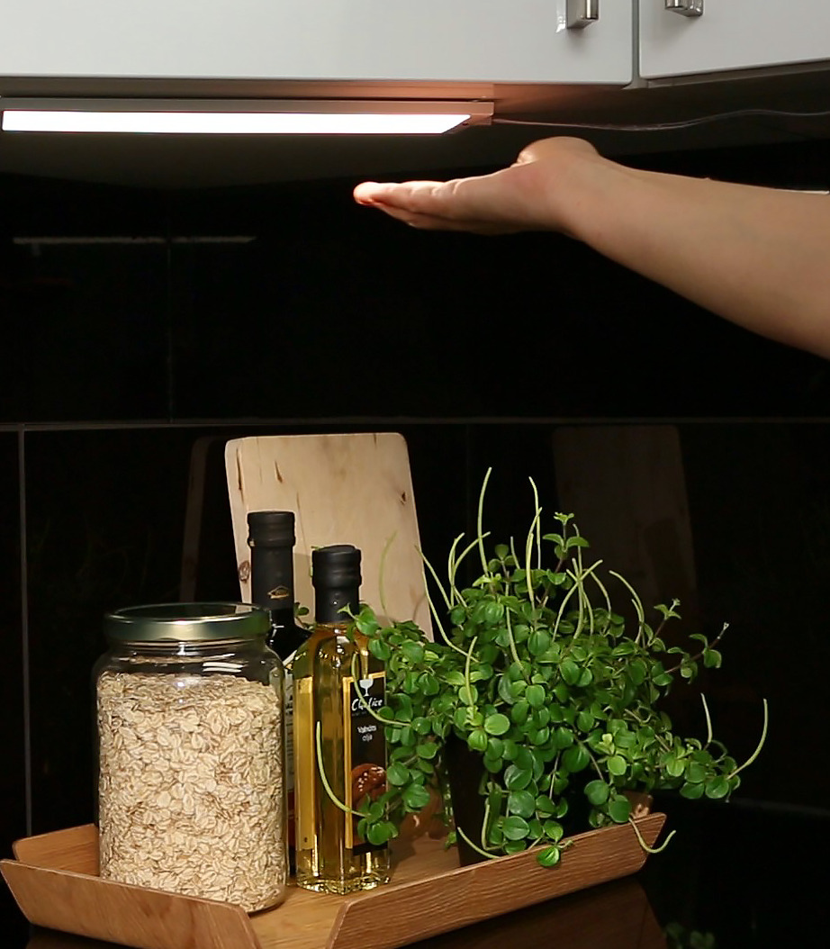 LED Flat Panel "Integra" - 4000 K - 51 neutralweiße LED - 270lm - 110° - Bewegungssensor