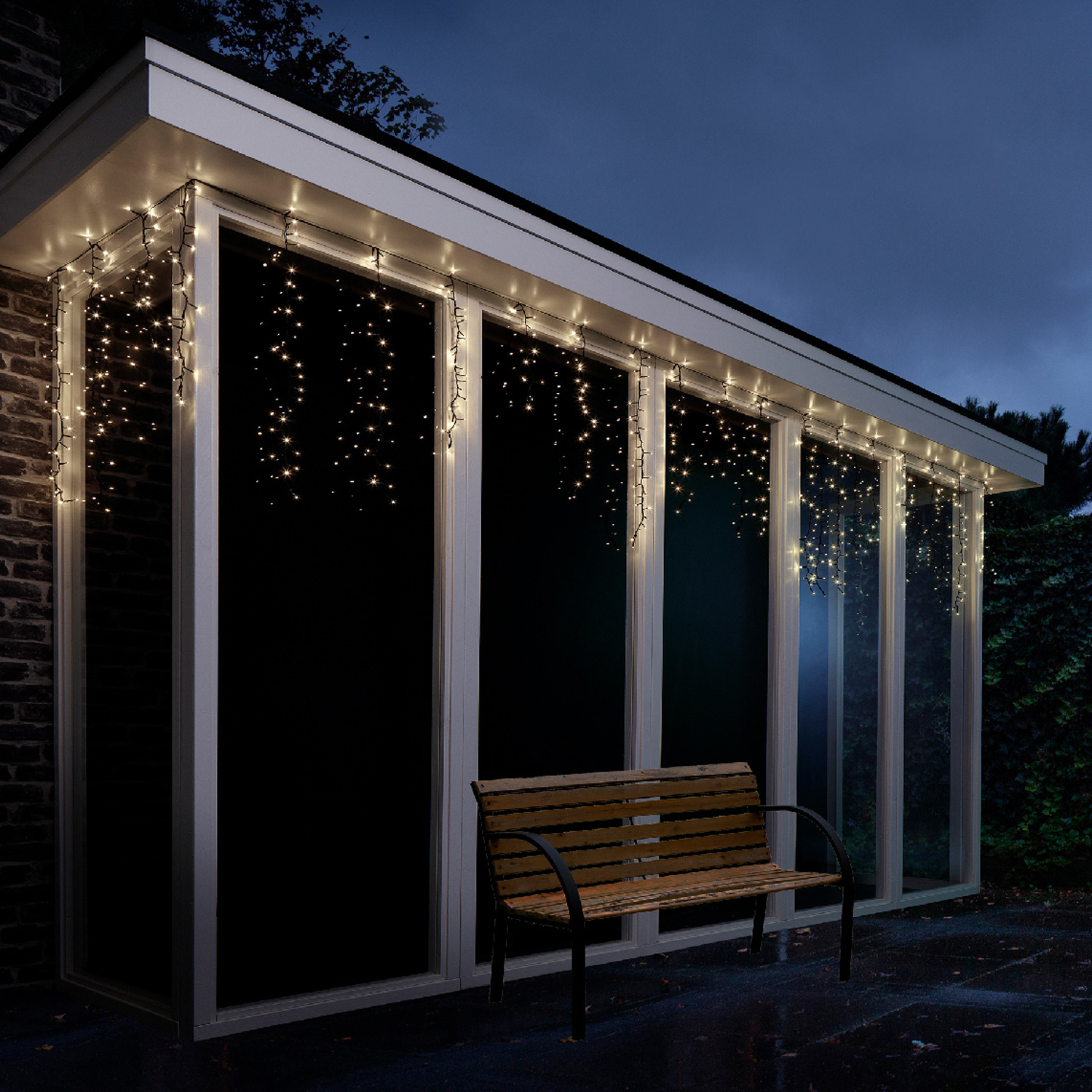 LED Lichtvorhang - Eisregen - Serie LED - 144 warmweiße LED - L: 4m H: 40cm - transp. Kabel