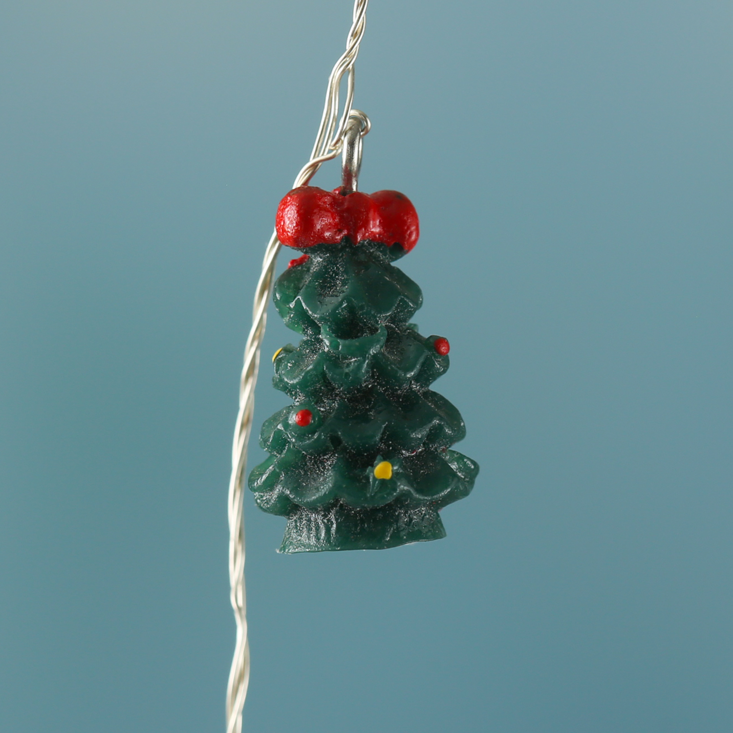 LED Drahtlichterkette TANNENBAUM - 20 warmweiße LED - L: 1,90m - Timer - Batterie - grün, rot LED Drahtlichterkette TANNENBAUM - 20 warmweiße LED - L: 1,90m - Timer - Batterie - grün, rot