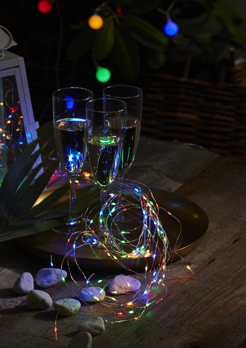 LED Lichtbündel "Dew Drop" - 125 bunte LED auf 10 silbernen Drähten - 1,4m - inkl. Trafo