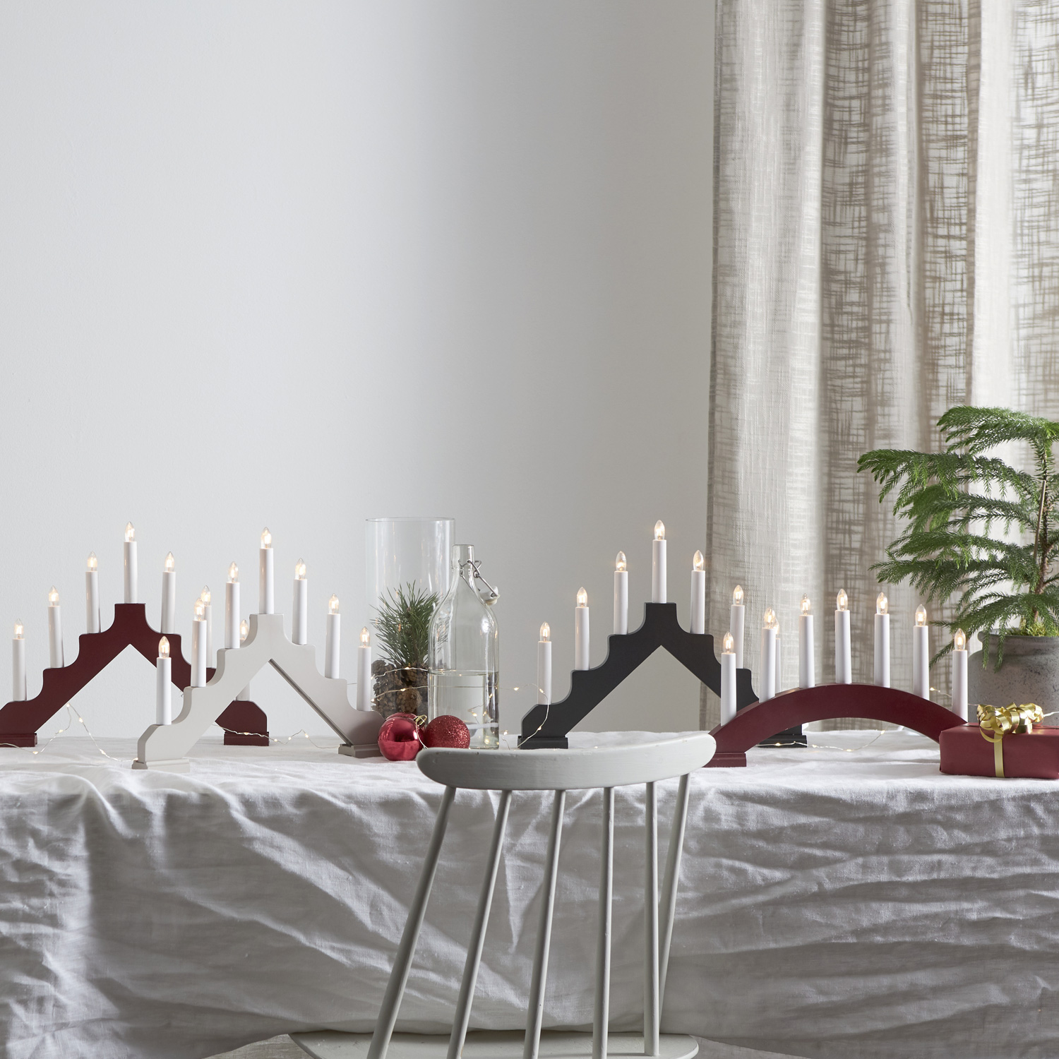 Fensterleuchter ADA - Weihnachtsleuchter - 7 warmweiße Glühlampen - H: 30cm - Schalter - dunkelgrau