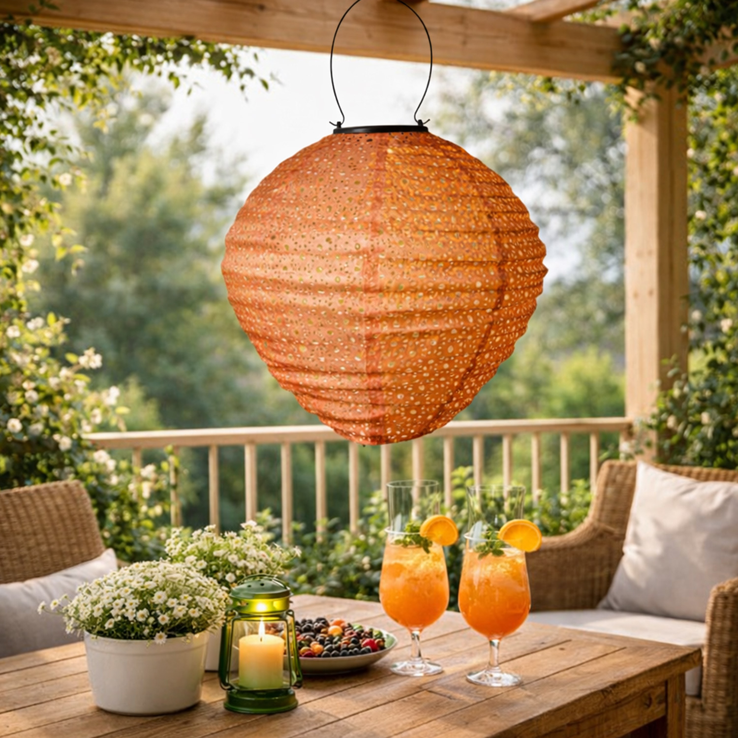 LED Solar Lampion Ballon - mit Blumenmuster - warmweiß - H: 30cm - D: 30cm - Lichtsensor - braun