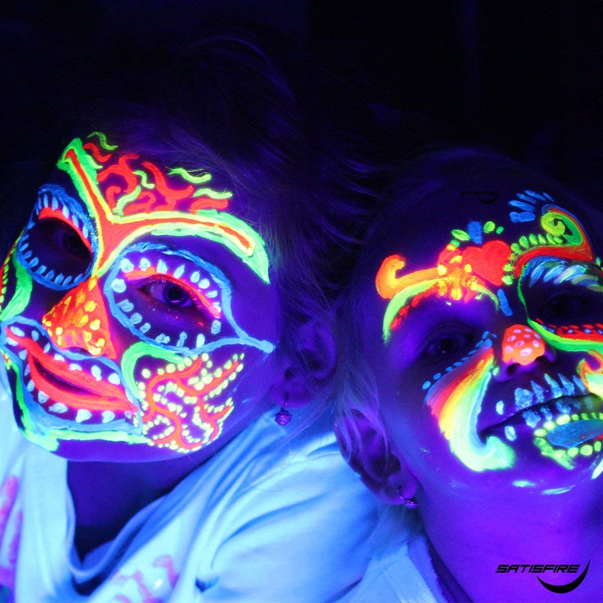 UV Schwarzlicht KomplettSet - Schwarzlichtröhre 60cm mit Fassung - Partyset - LED-Röhre mit Schwarzlicht
