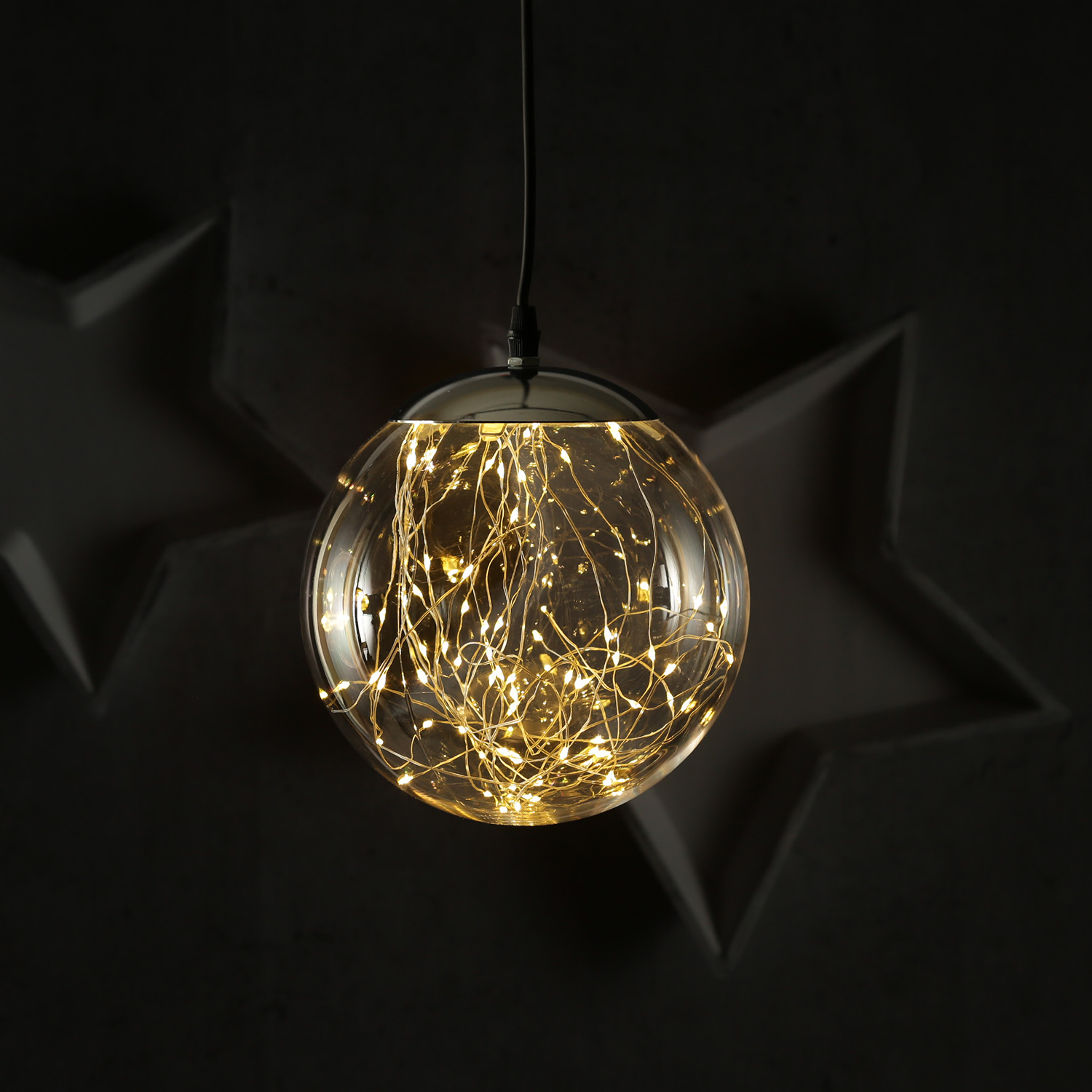 LED Lichterkugel mit Drahtlichterkette - 40 warmweiße LED - Timer - D: 15cm - f. Innen/Außen