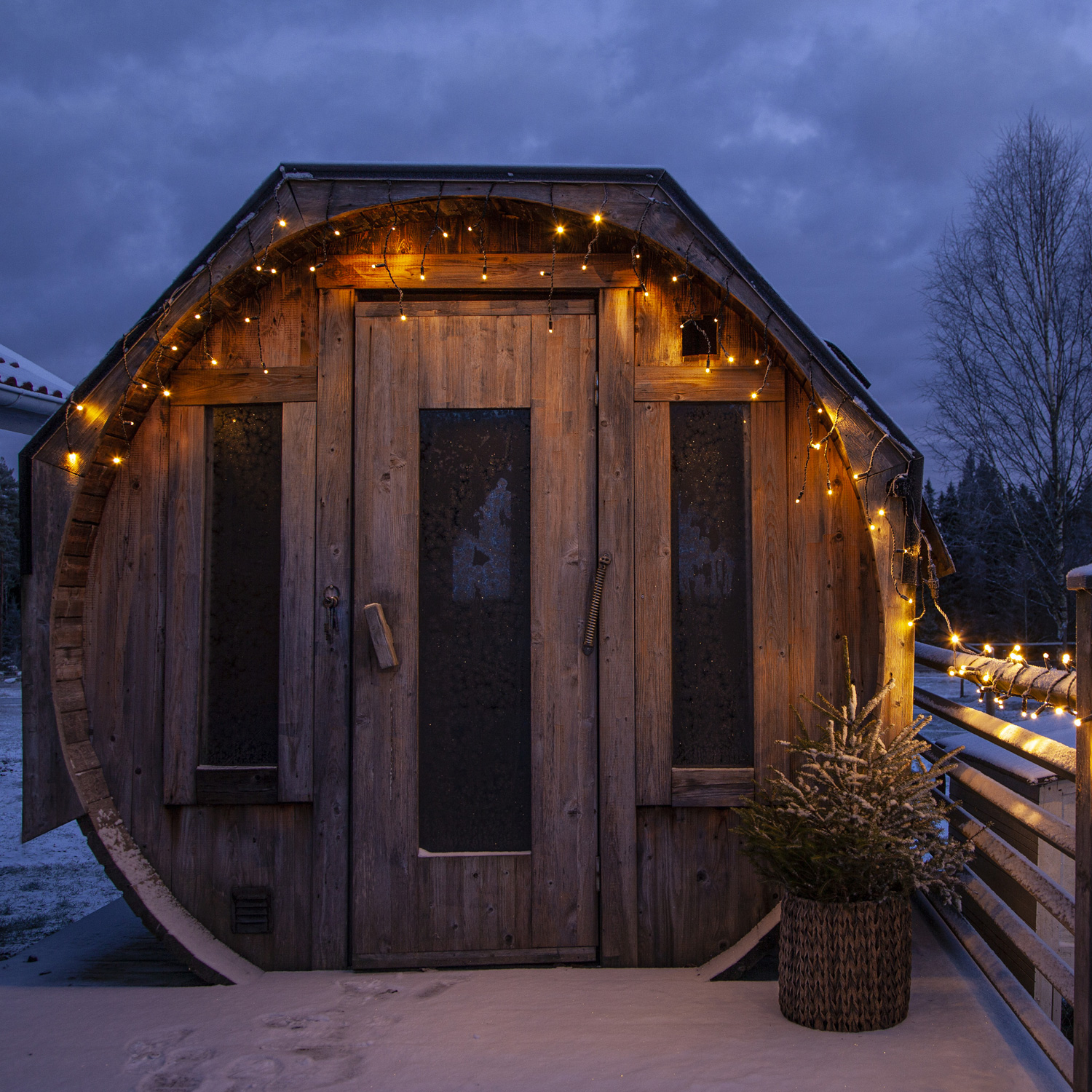 SYSTEM 24 KOMPLETT SET 15m - LED Lichtervorhang Eisregen 15x0,7m - Icicle für Dachrinne, Terrasse