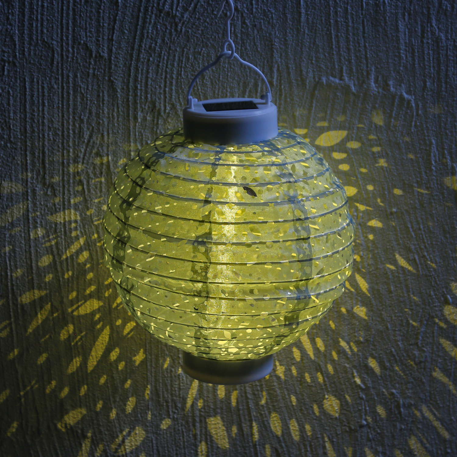 LED Solar Lampion - mit Muster - warmweiße LED - H: 23cm - D: 20cm - Lichtsensor - grün