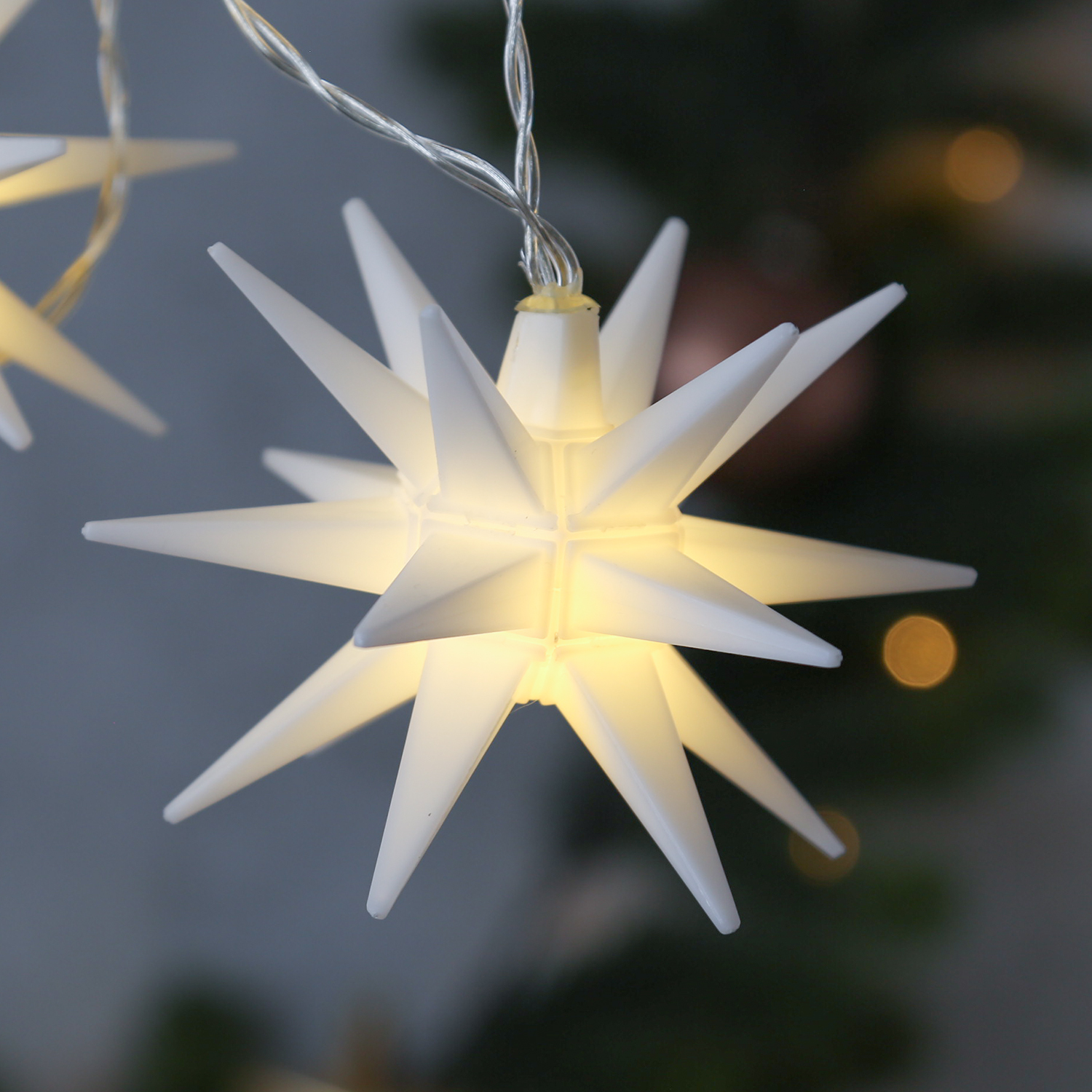 LED Lichterkette 3D Sterne - 8 warmweiße LED - L: 2,80m - Trafo - für Außen - weiß