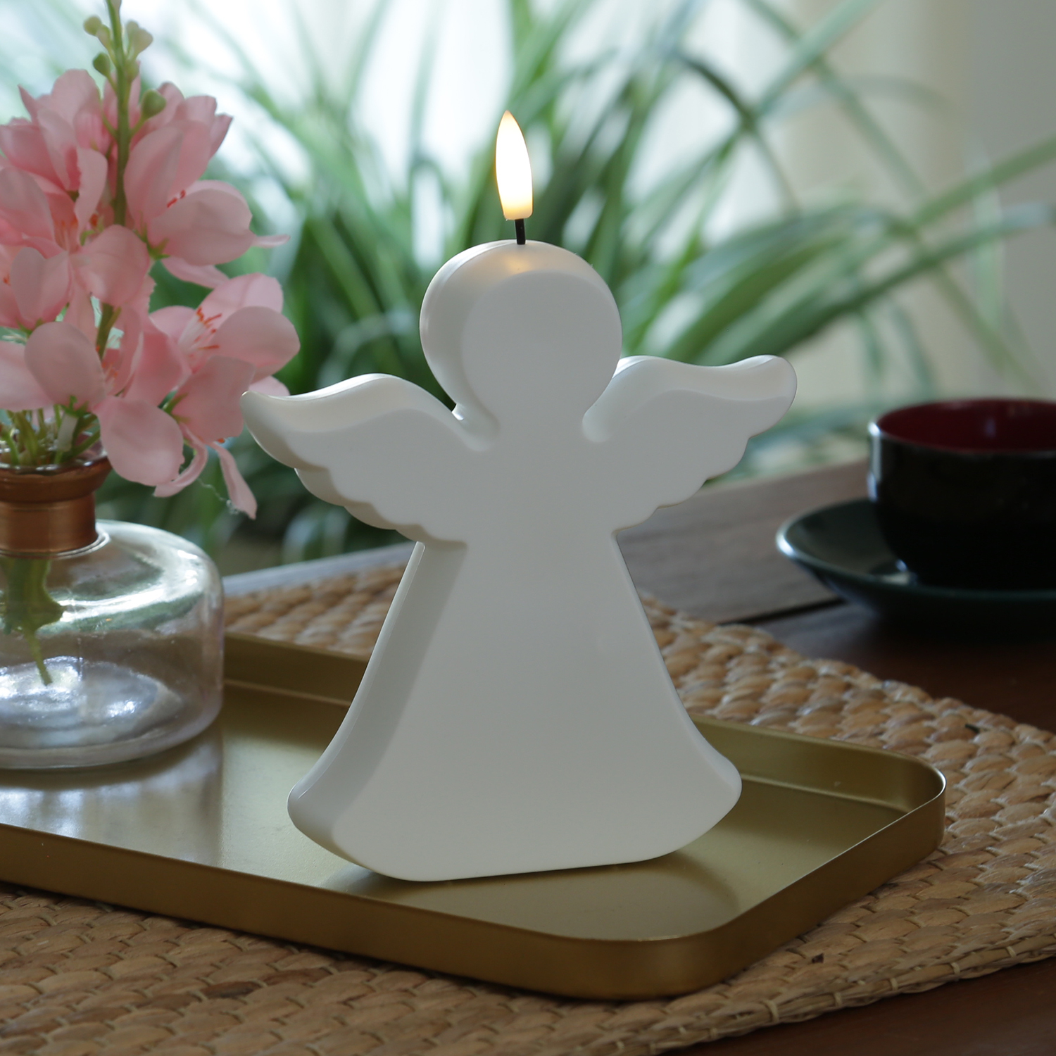 LED Gartenfigur Grabdeko Engel-Kerze - 1 warmweiße LED - H: 18cm - Timer - Batteriebetrieb - weiß