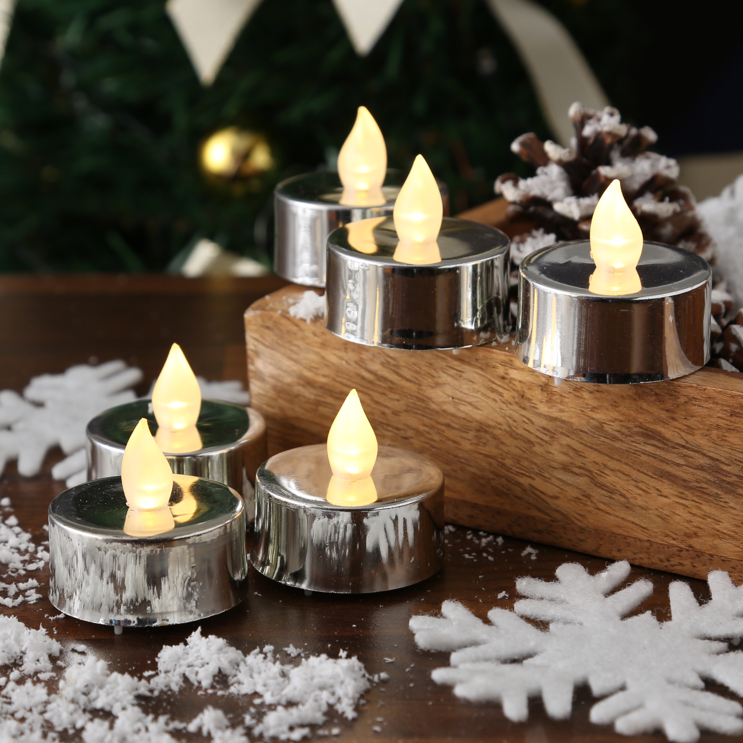 LED Teelicht - warmweiße flackernde Flamme - Batteriebetrieb - D: 3,8cm - silber - 6er Set