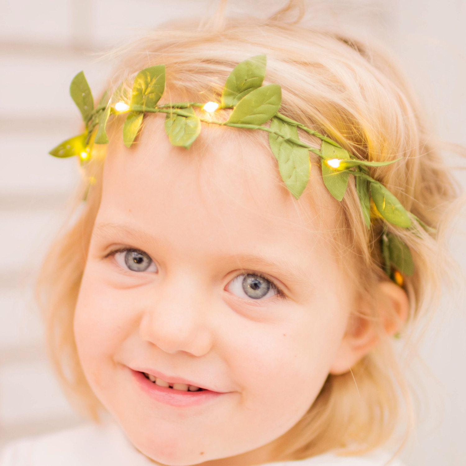 LED Lichterkette "Blätter" - 10 warmweiße LED - L: 95cm - Batteriebetrieb - grüne Blätter