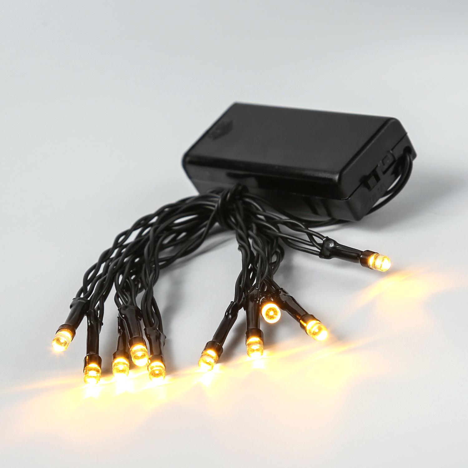 LED Lichterkette - 10 warmweiße LED - Batteriebetrieb - L:1,5m - Innen - schwarzes Kabel - 3er Set